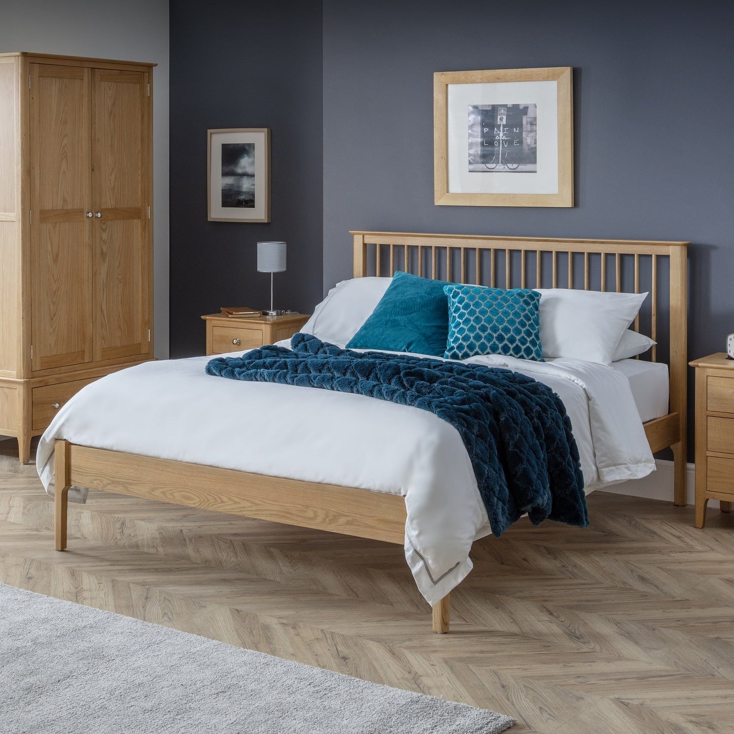 Cotswold Traditional Oak Range at Any Bed