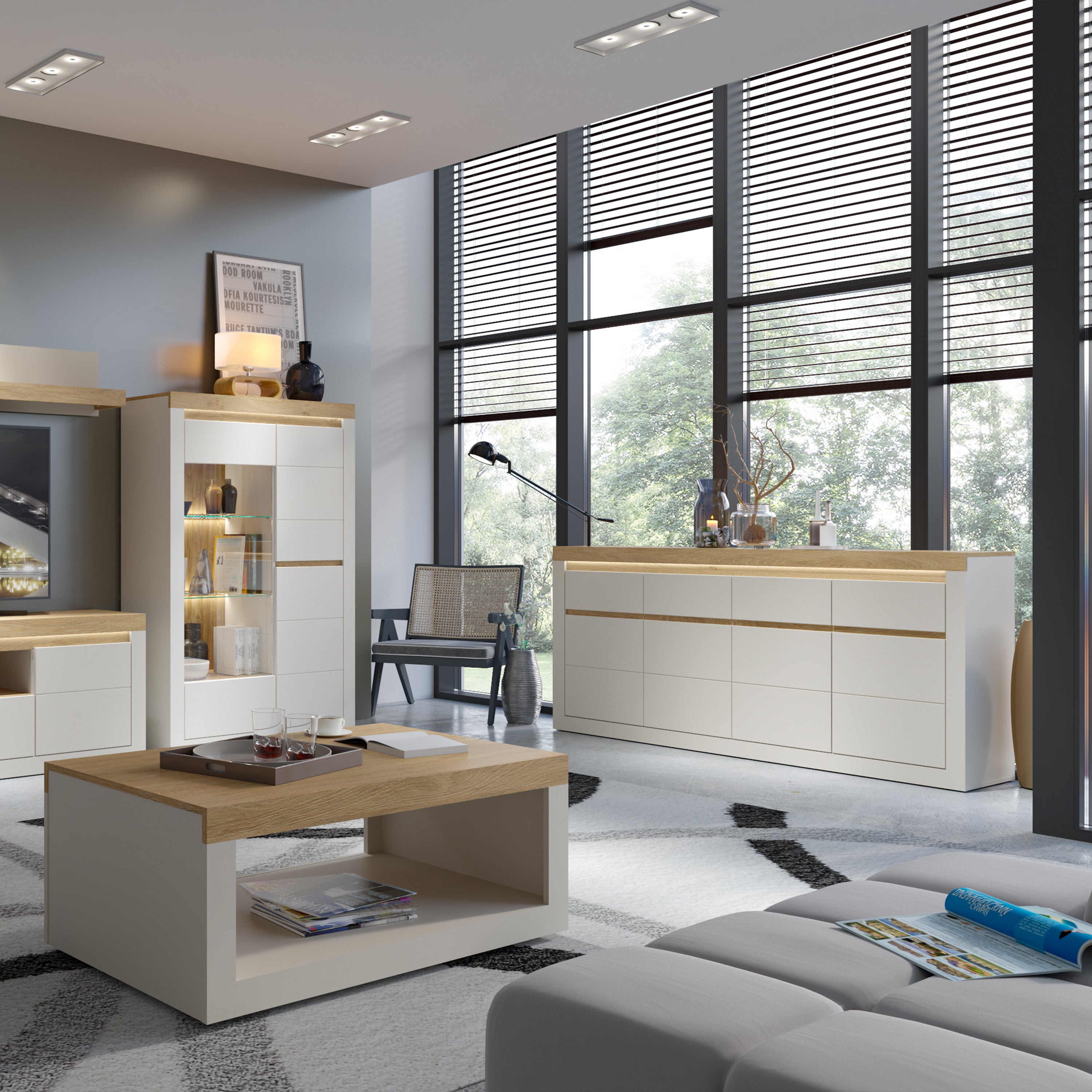 Naxxar Sideboard with 4 Doors and 4 Drawers in Cashmere and Stone Oak