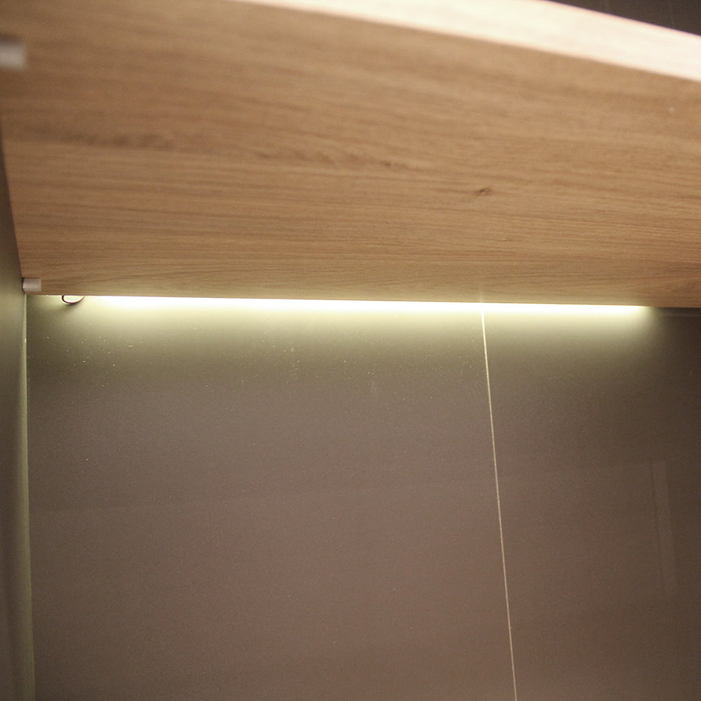 Cabinet Light Prismatic Lighting (L -460 2PKT) Inc GB plug – FTG, view 2