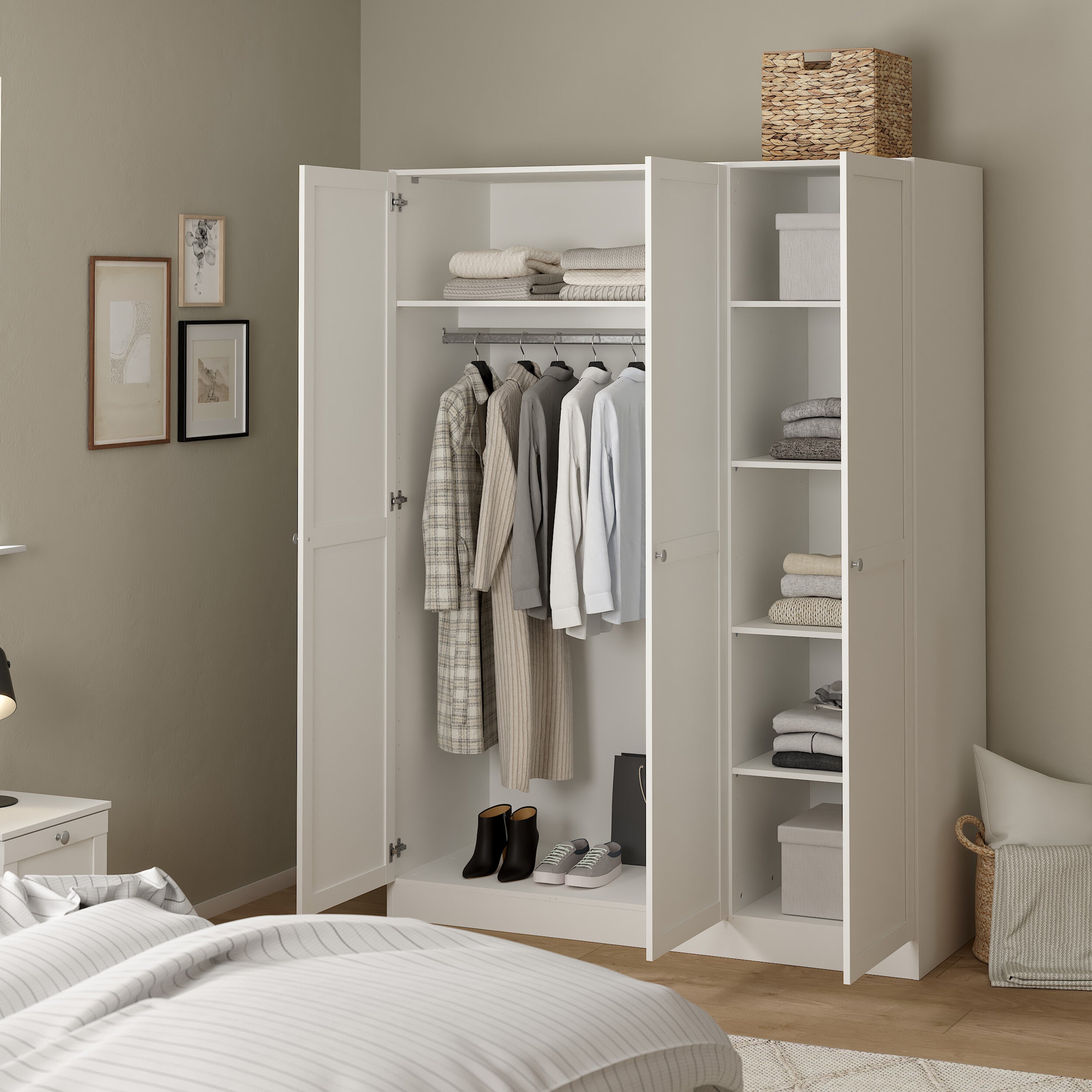 Brande Wardrobe with 3 Frame Doors in White – FTG