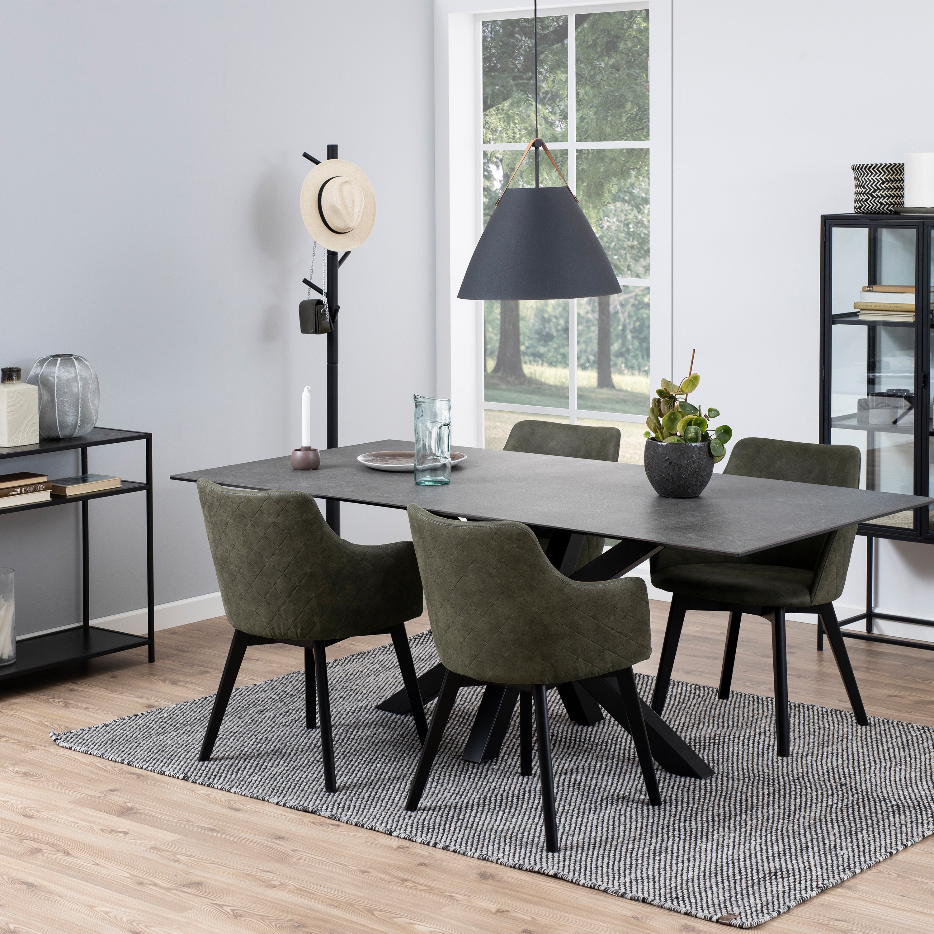 Bremen Coat Stand in Black – FTG, view 3