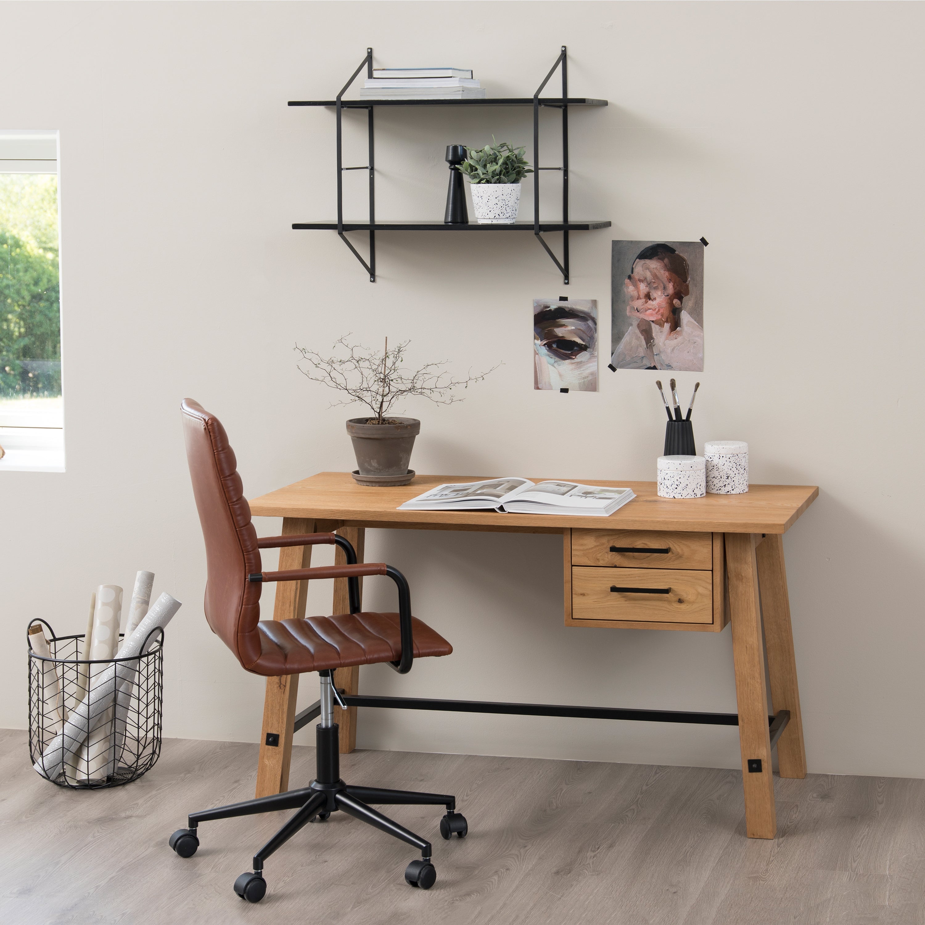 Winslow Swivel Desk Chair With Adjustable Height Function in Vintage Brandy – FTG, view 5