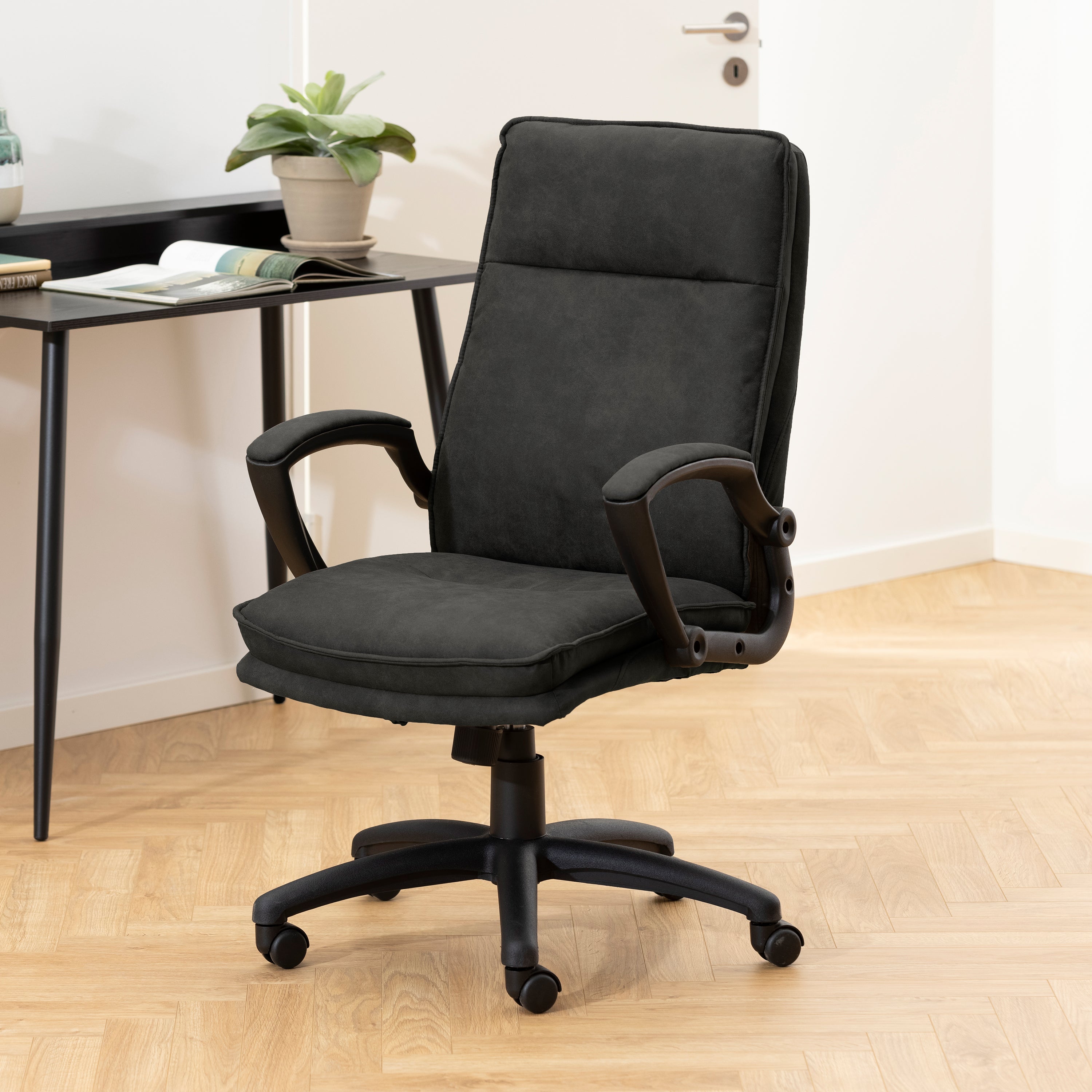 Brad Swivel Desk Chair with Armrest in Black – FTG, view 5