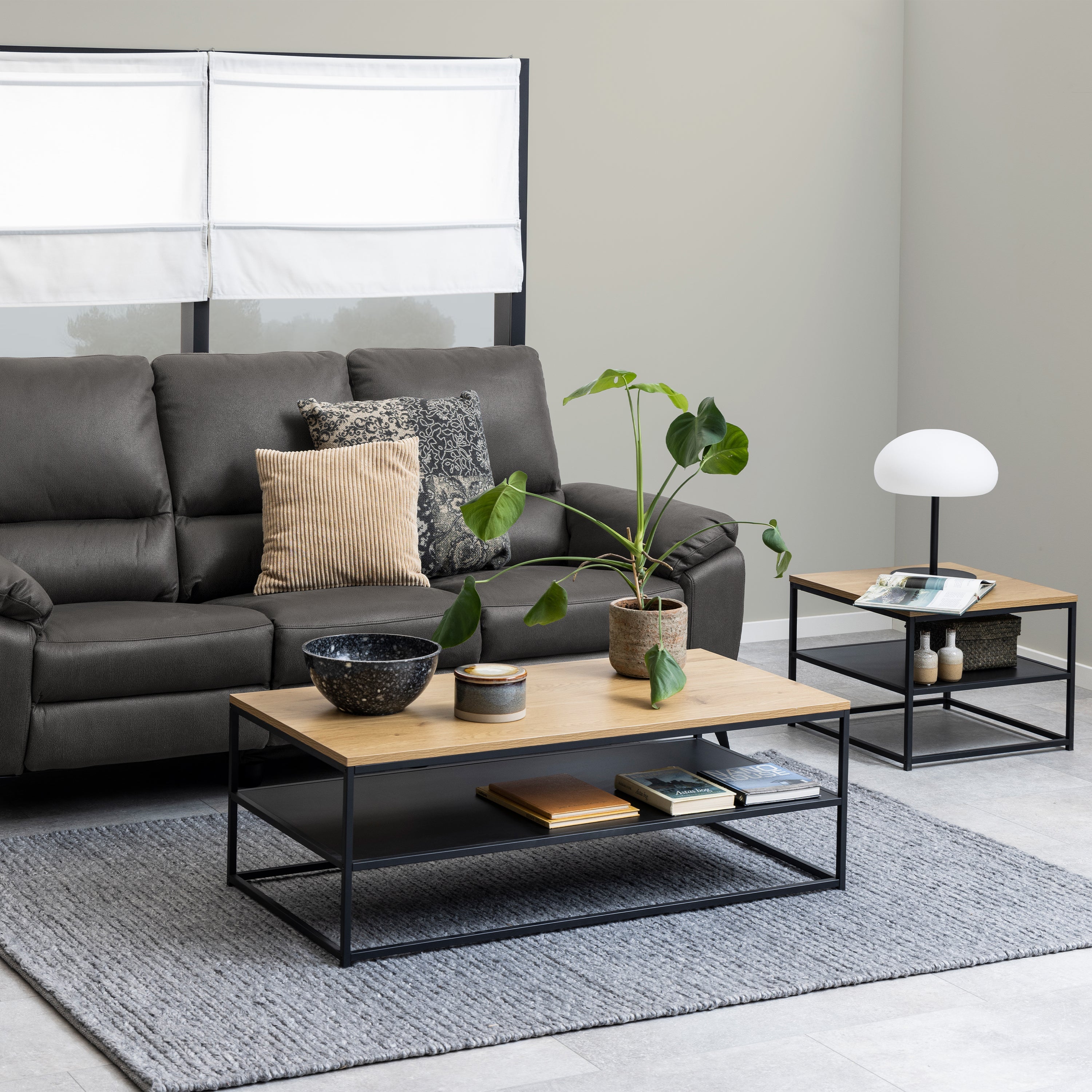 Gila Coffee Table with Open Shelf in Oak & Black – FTG, view 3