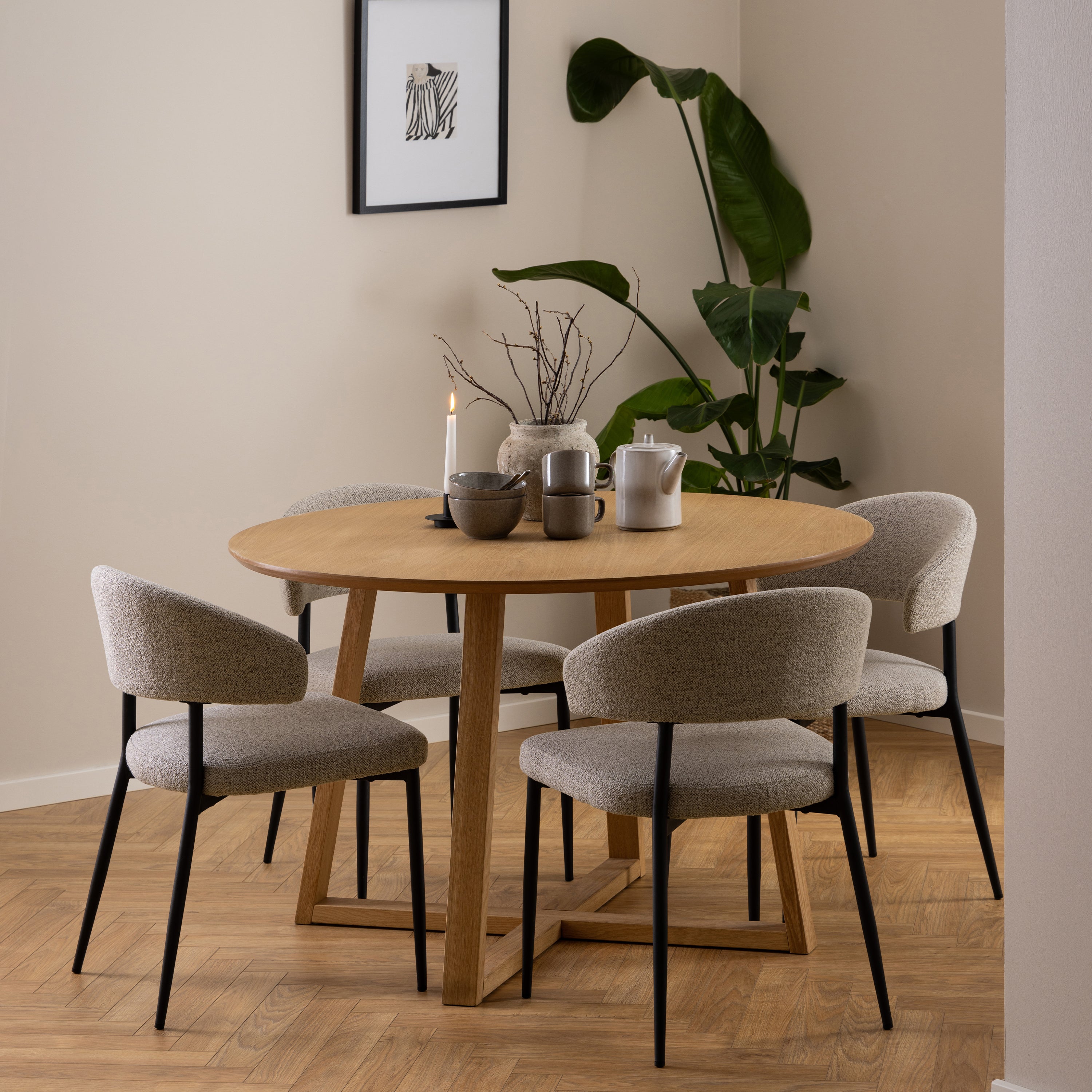 Malika Round Dining Table in Oak – FTG, view 4