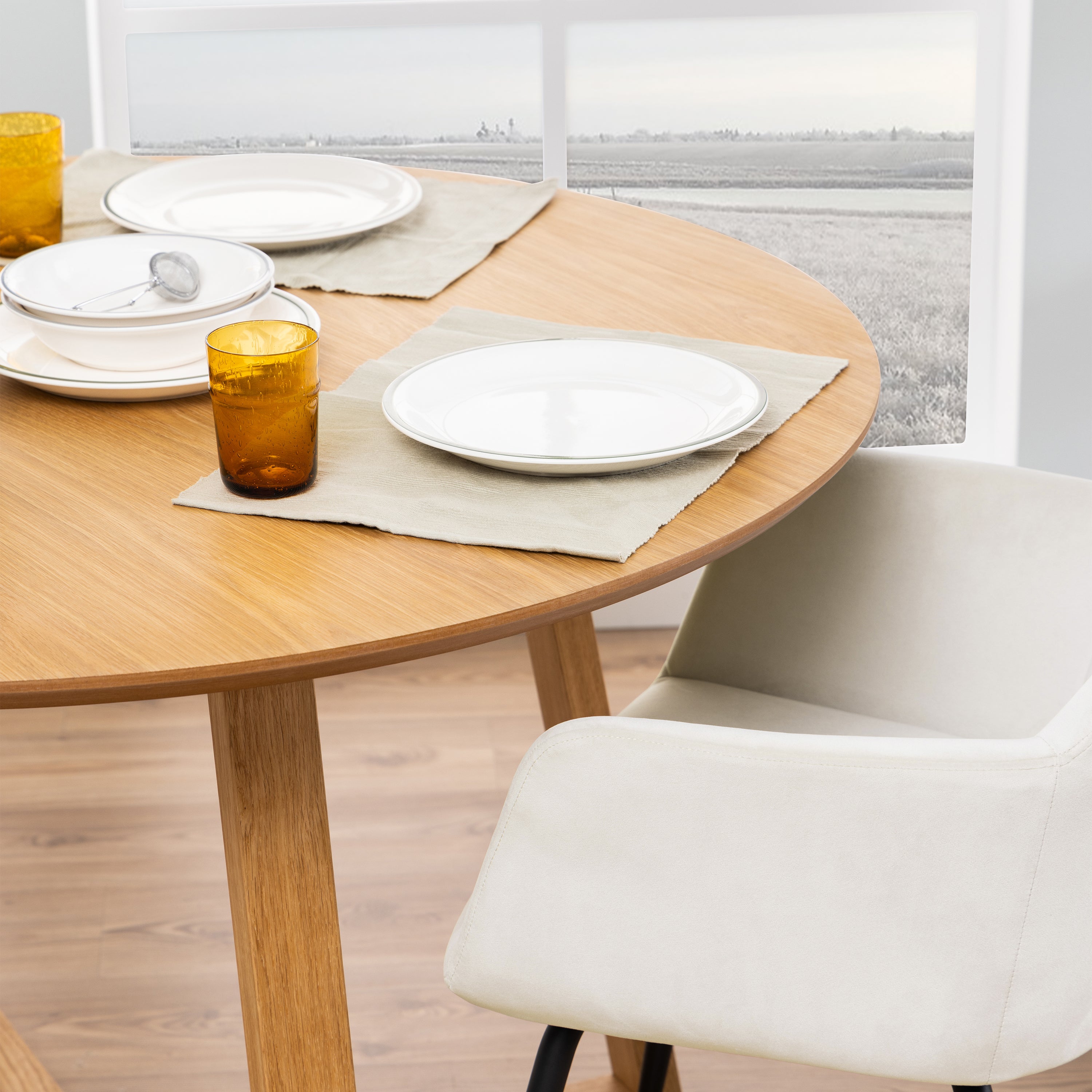 Malika Round Dining Table in Oak – FTG, view 5