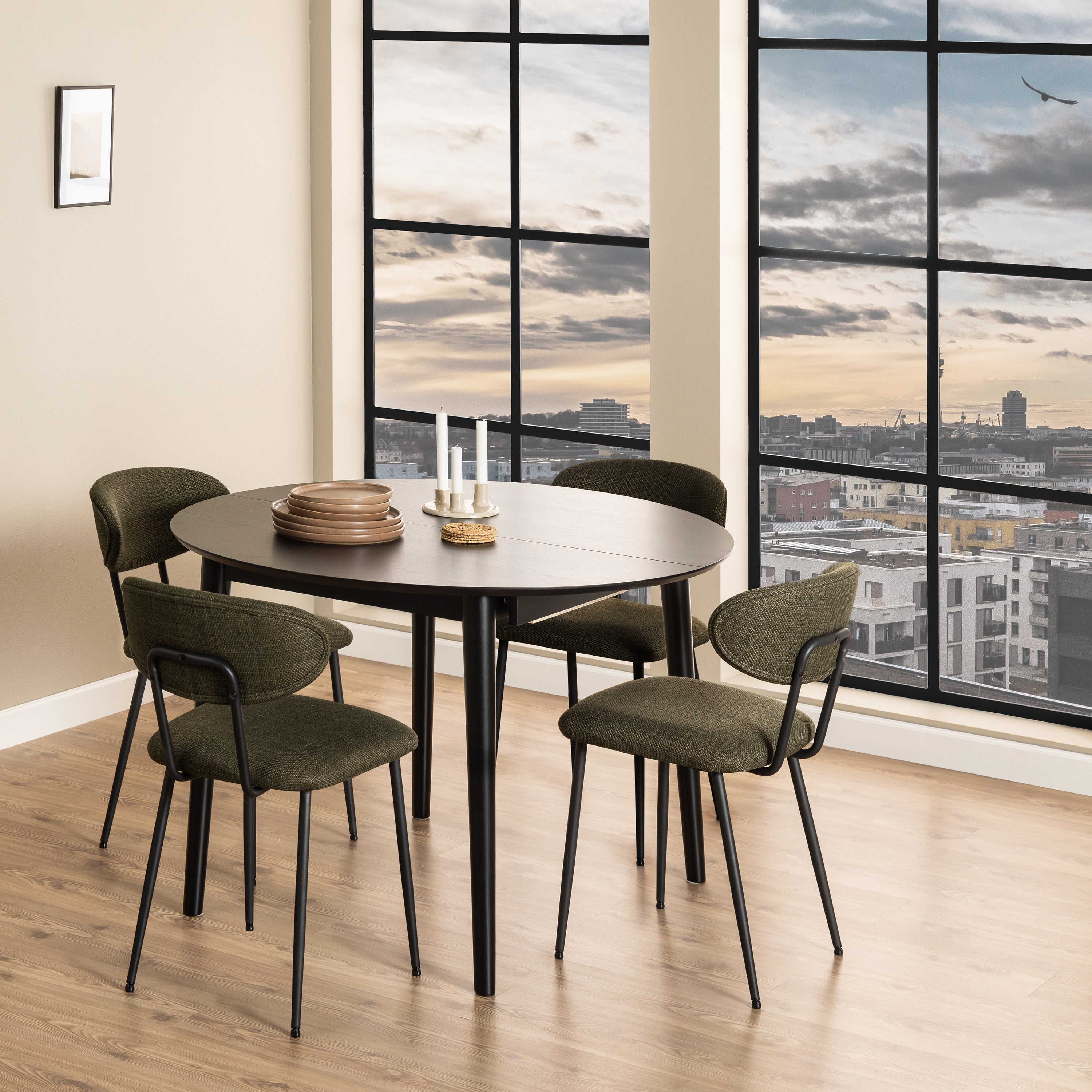 Montreux Round Extending Dining Table in Black 115-154 cm – FTG, view 5