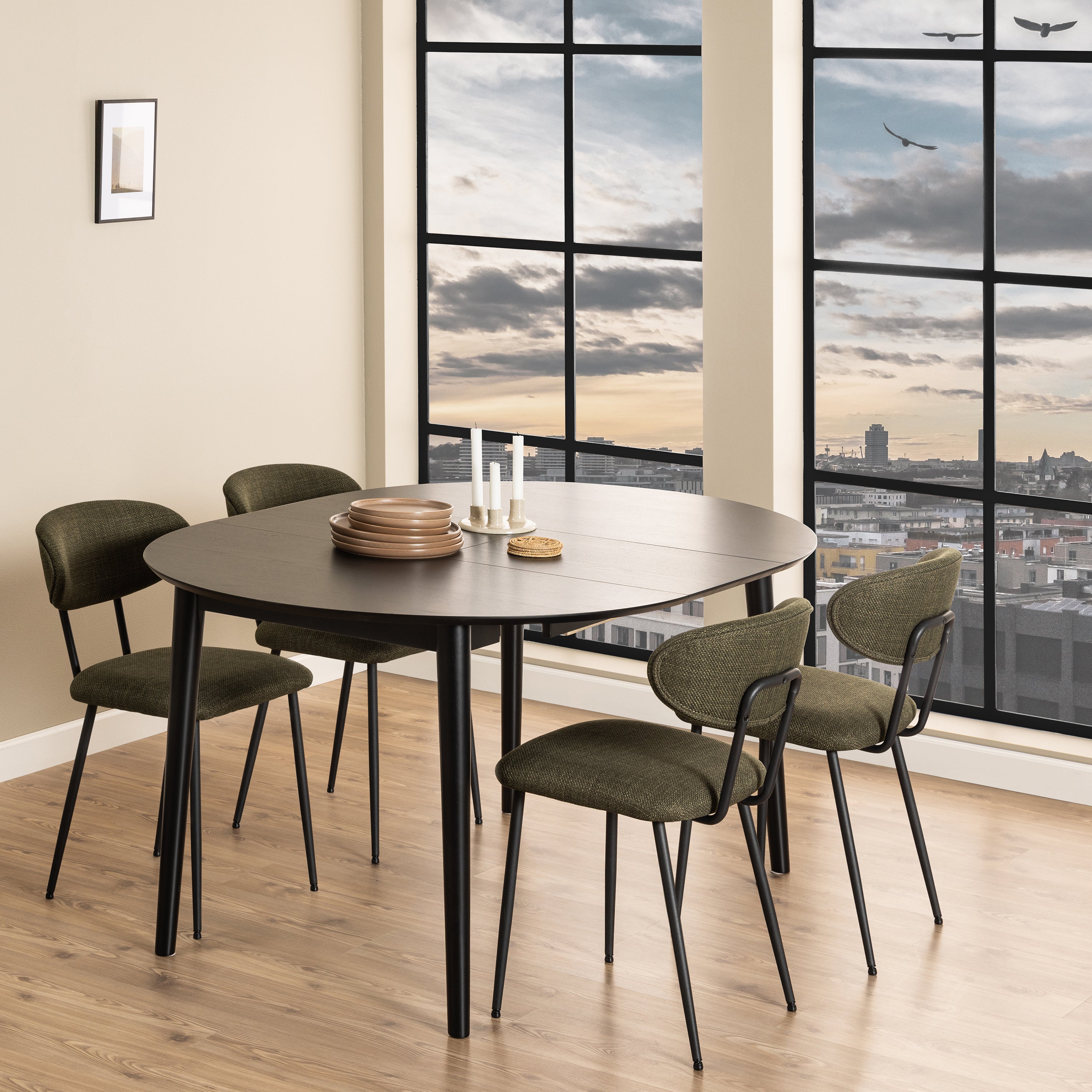 Montreux Round Extending Dining Table in Black 115-154 cm – FTG, view 6
