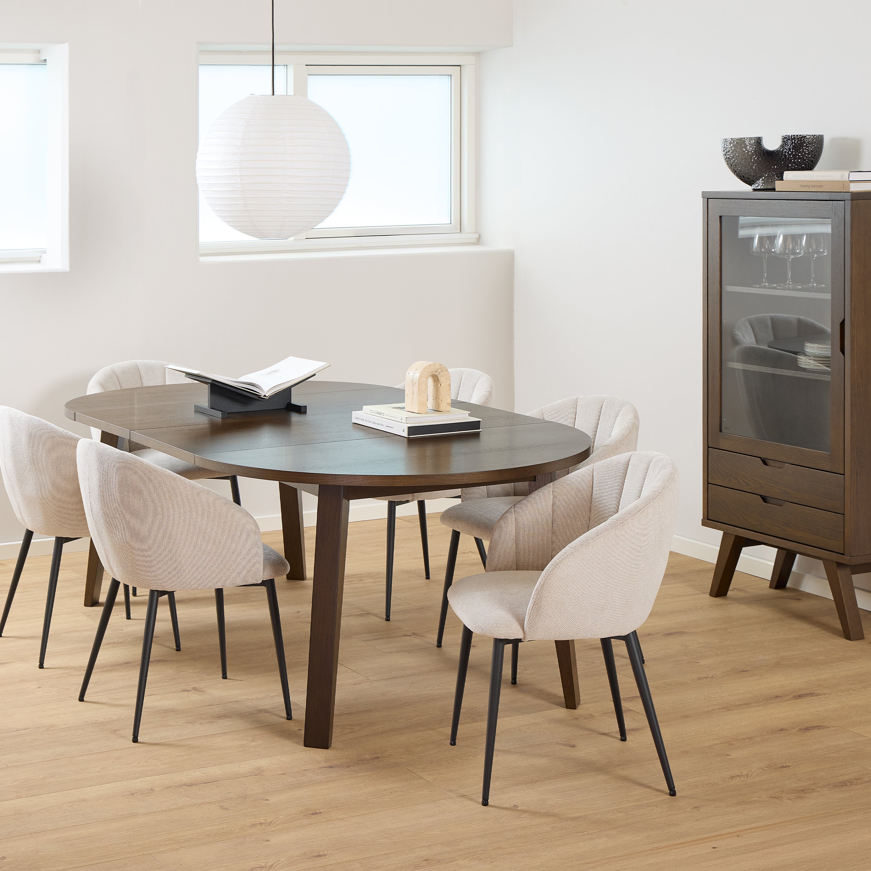 A-Line Round Extendable Dining Table in Smoked Oak 120/220 x 120 x 75cm – FTG, view 5