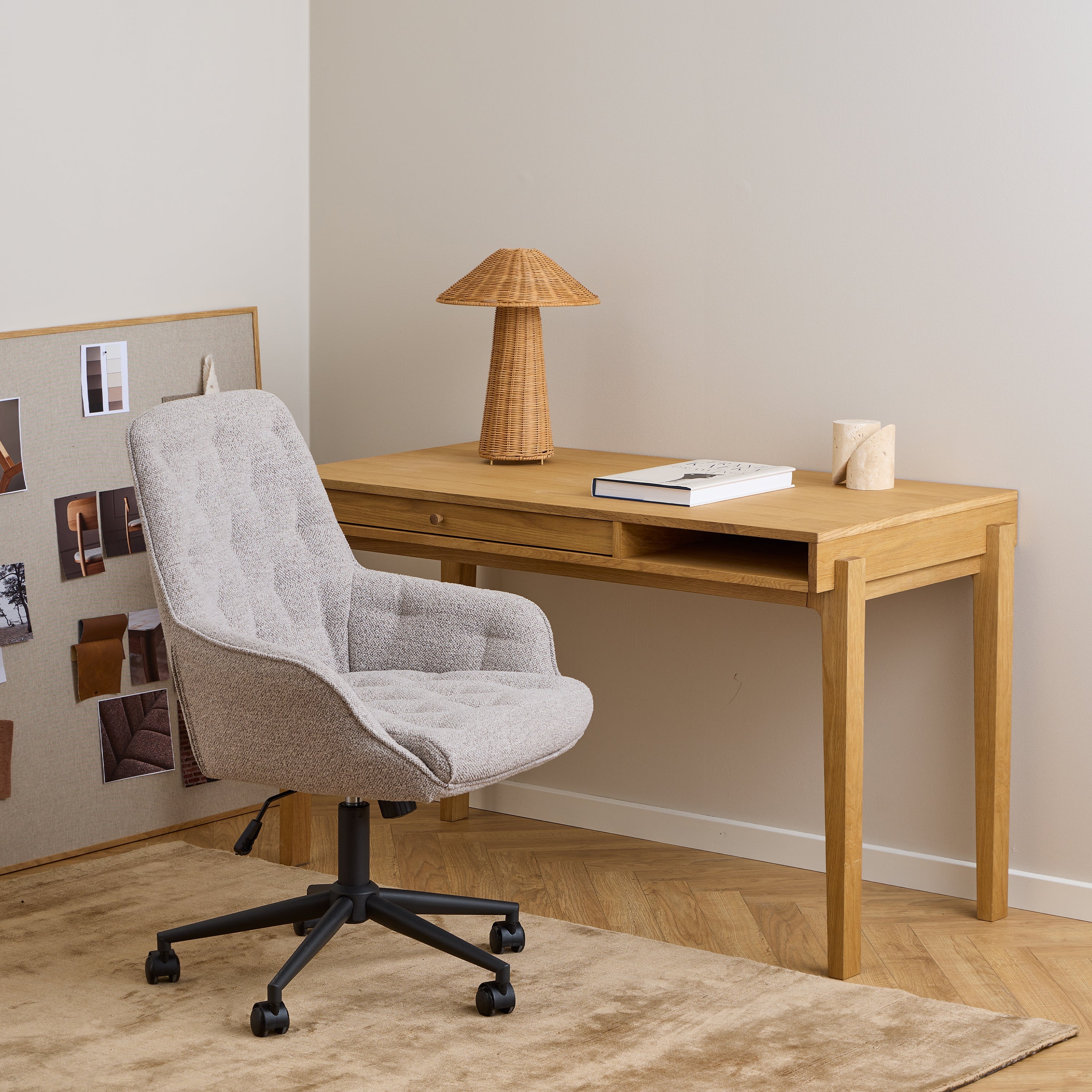 Erik Gas Lift Desk Chair in Monza Beige – FTG, view 4
