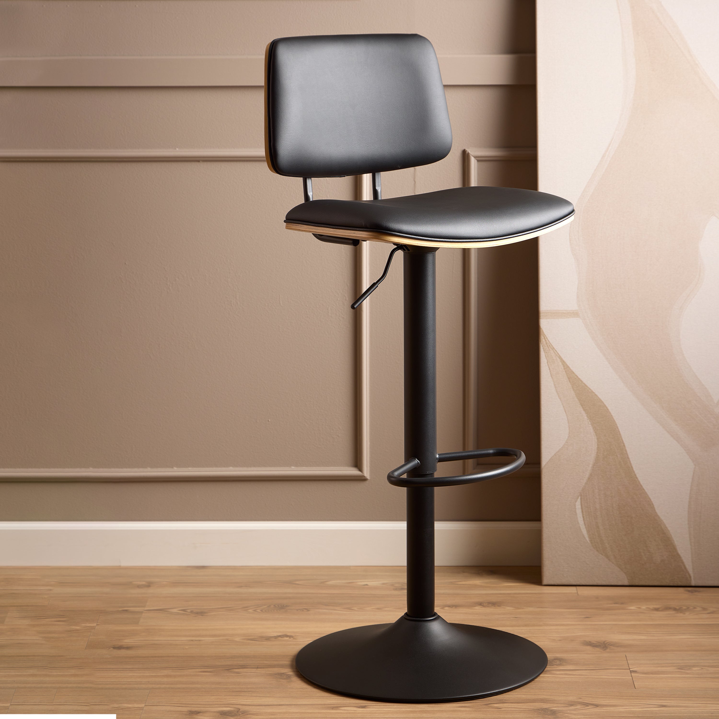 Owen Swivel Bar Stool With Height Adjustable Function in Matt Black – FTG, view 4
