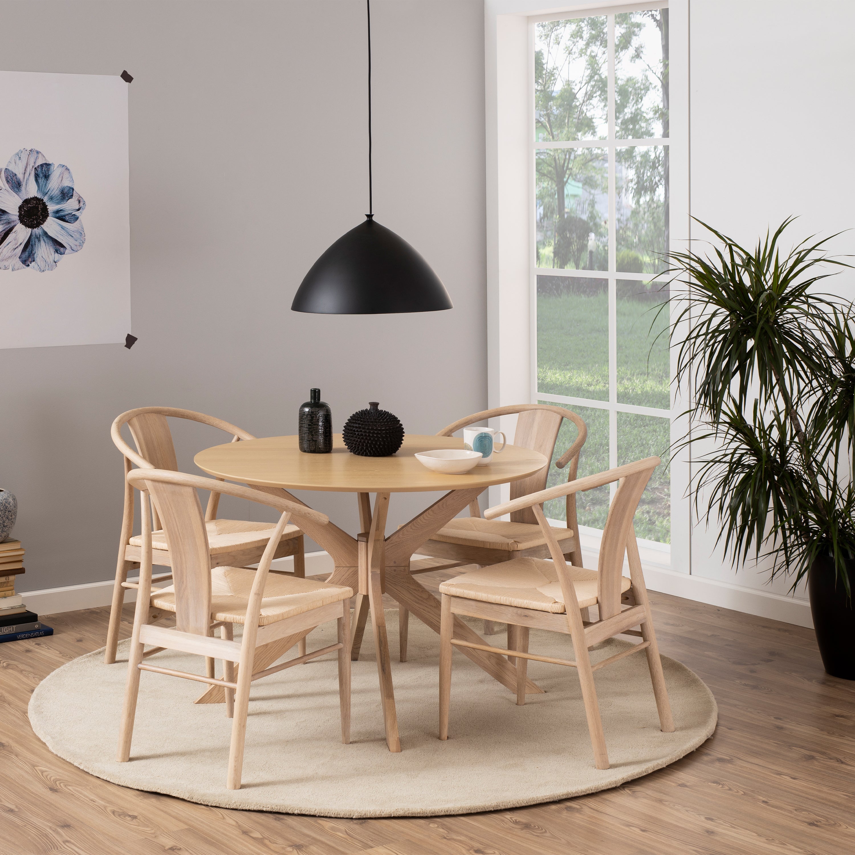 I_Duncan Round Dining Table in White Oak – FTG, view 5