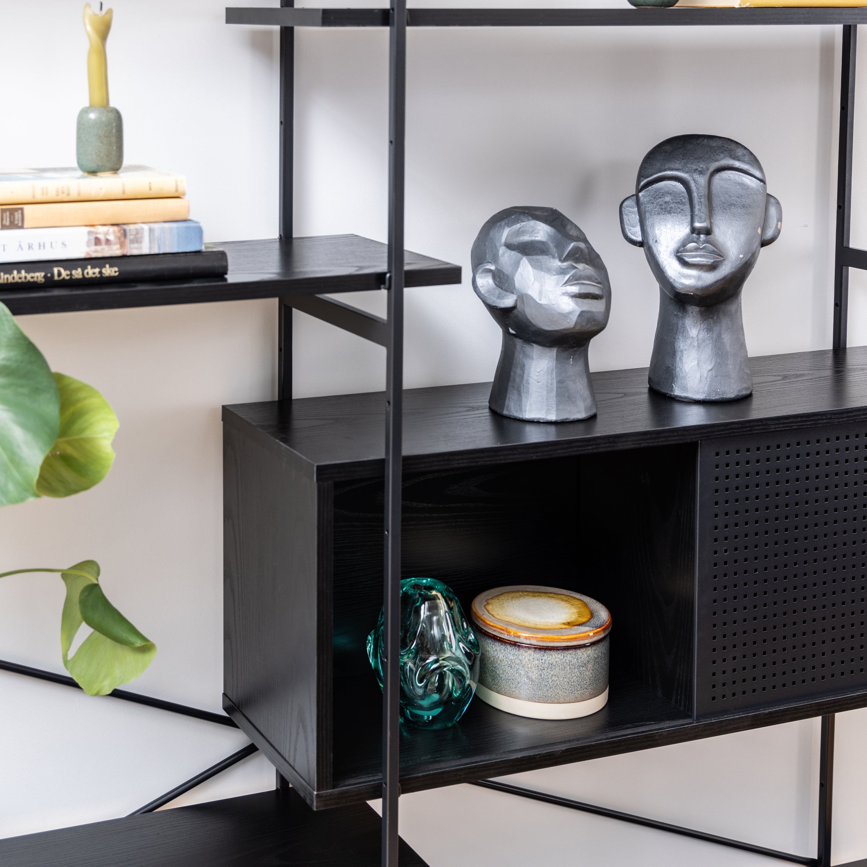 Angus Bookcase with 1 Sliding Door & 5 Shelves in Black – FTG, view 9