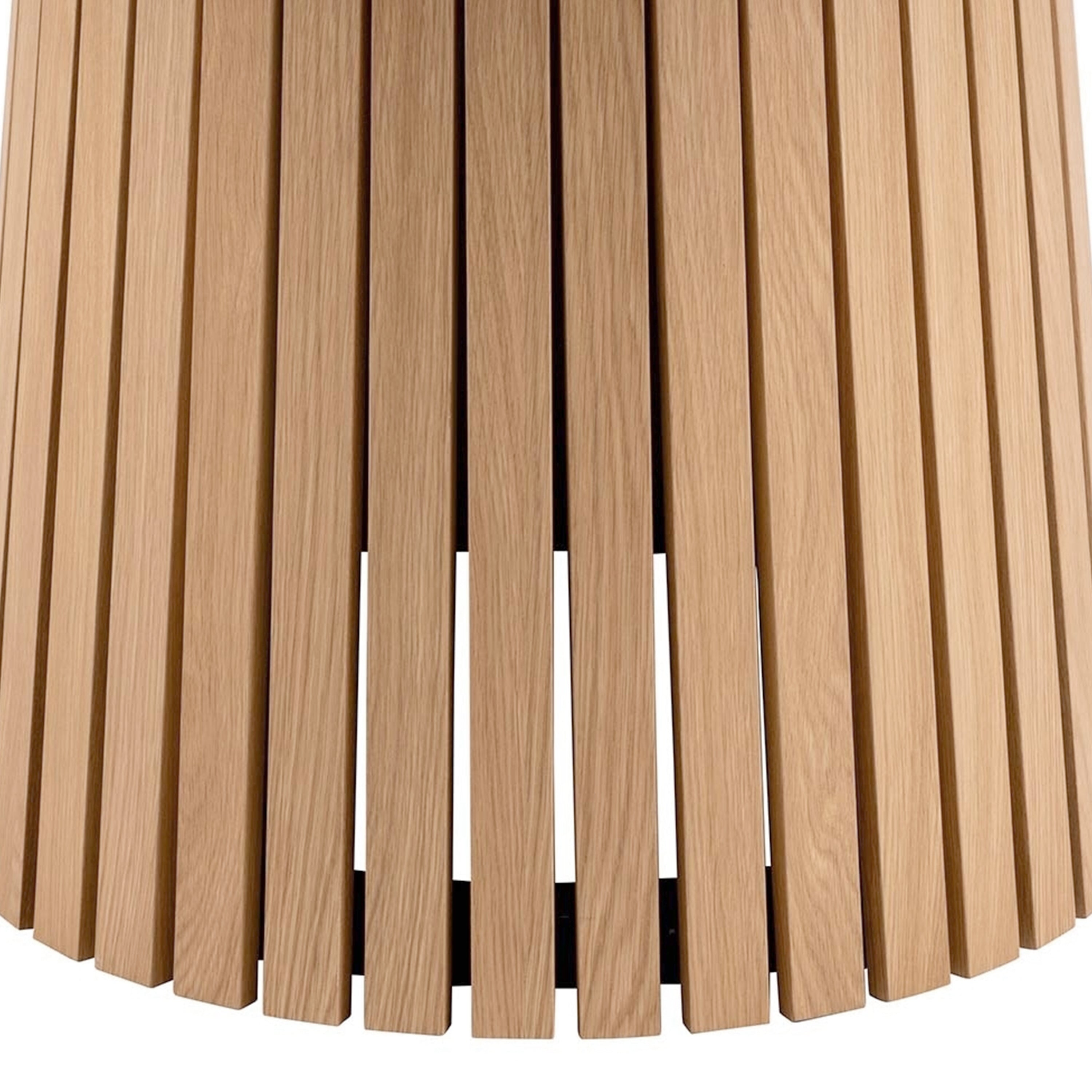 Christo Round Dining Table in Oak – FTG, view 6