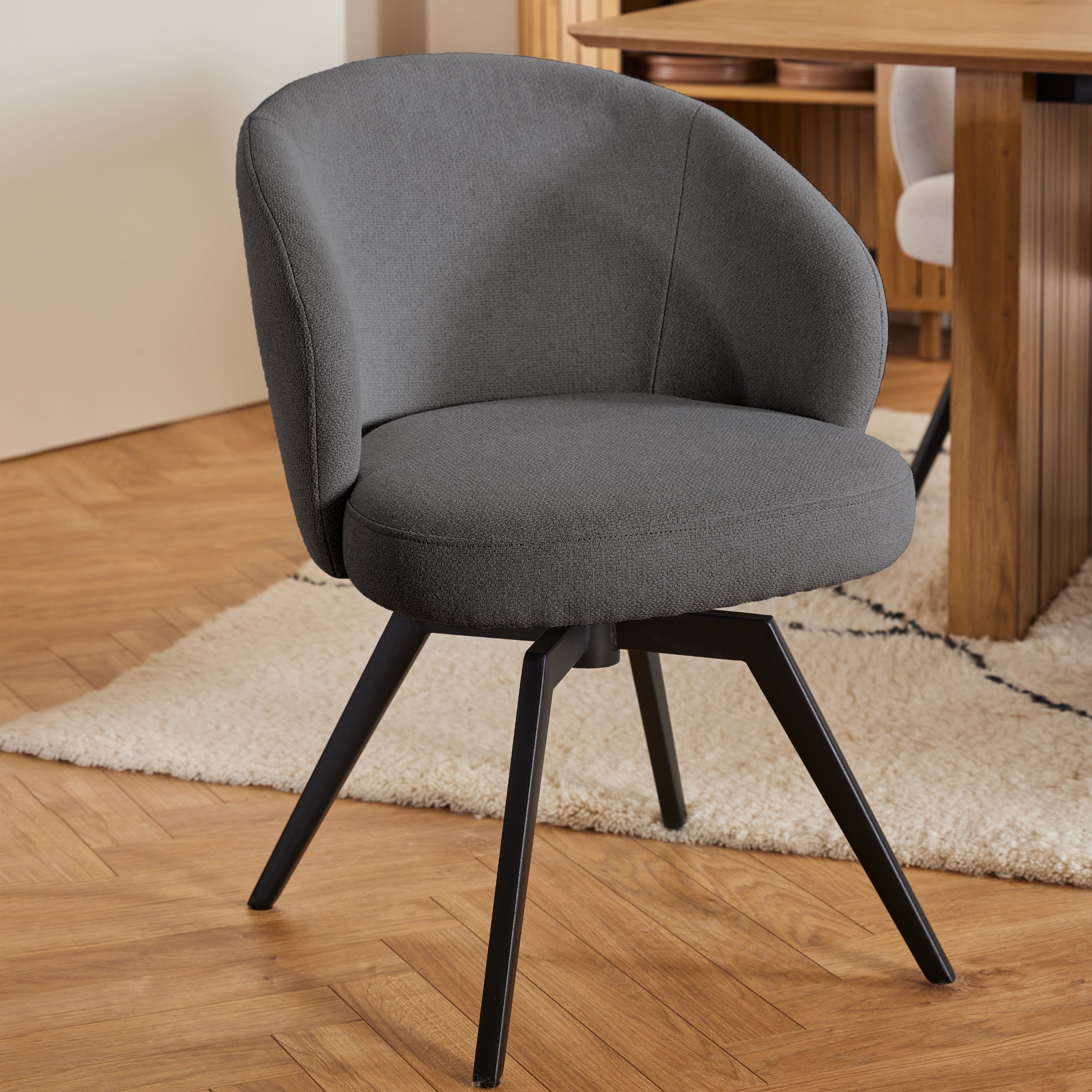 Soli Round Dining Table in Oak/Black 120x75cm Included 4 Darlene Dining Chair with Armrest and Swivel Function in Grey –…