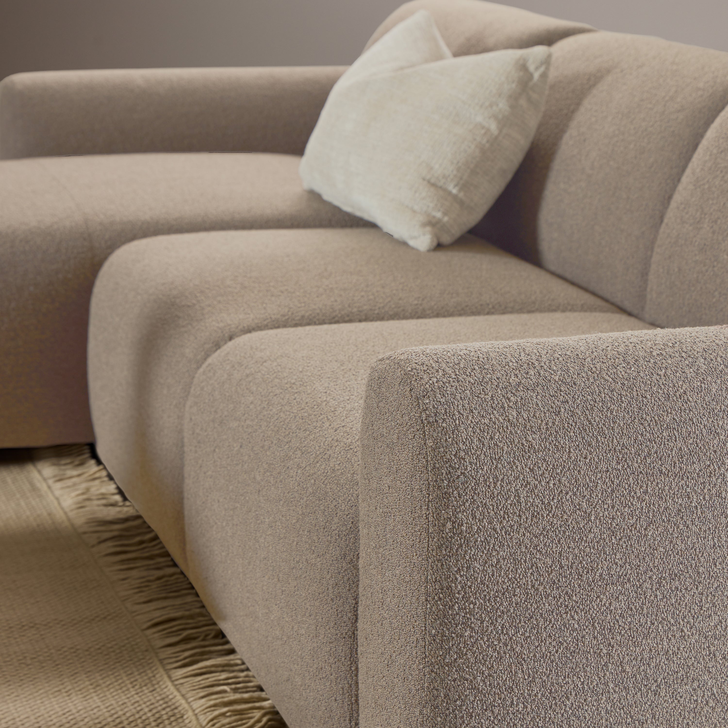 Midfield Left Hand Facing 2 Seater Chaise Longue in Boucle Beige Fabric – FTG, view 5