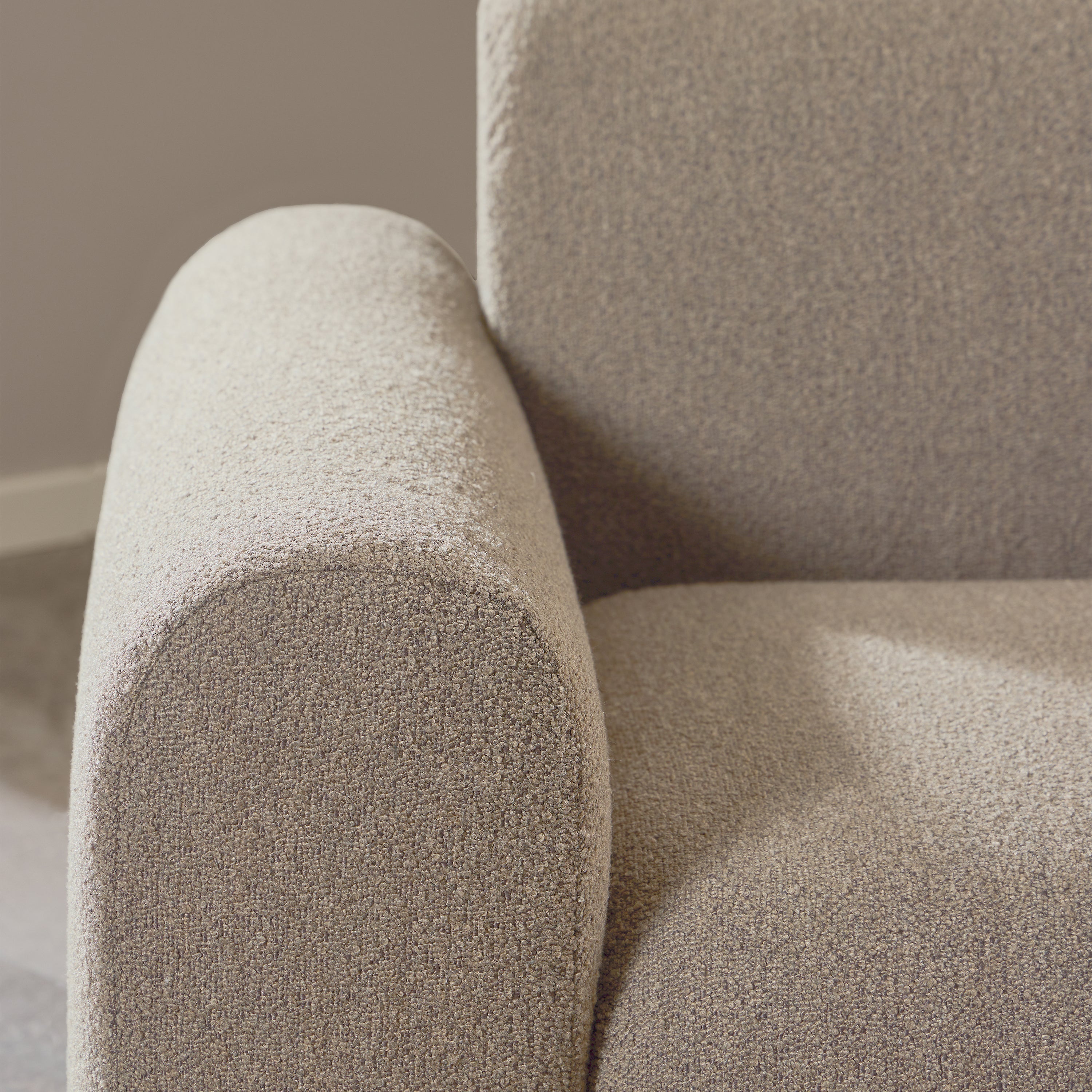Midfield Right Hand Facing 2 Seater Chaise Longue in Boucle Beige Fabric – FTG, view 6