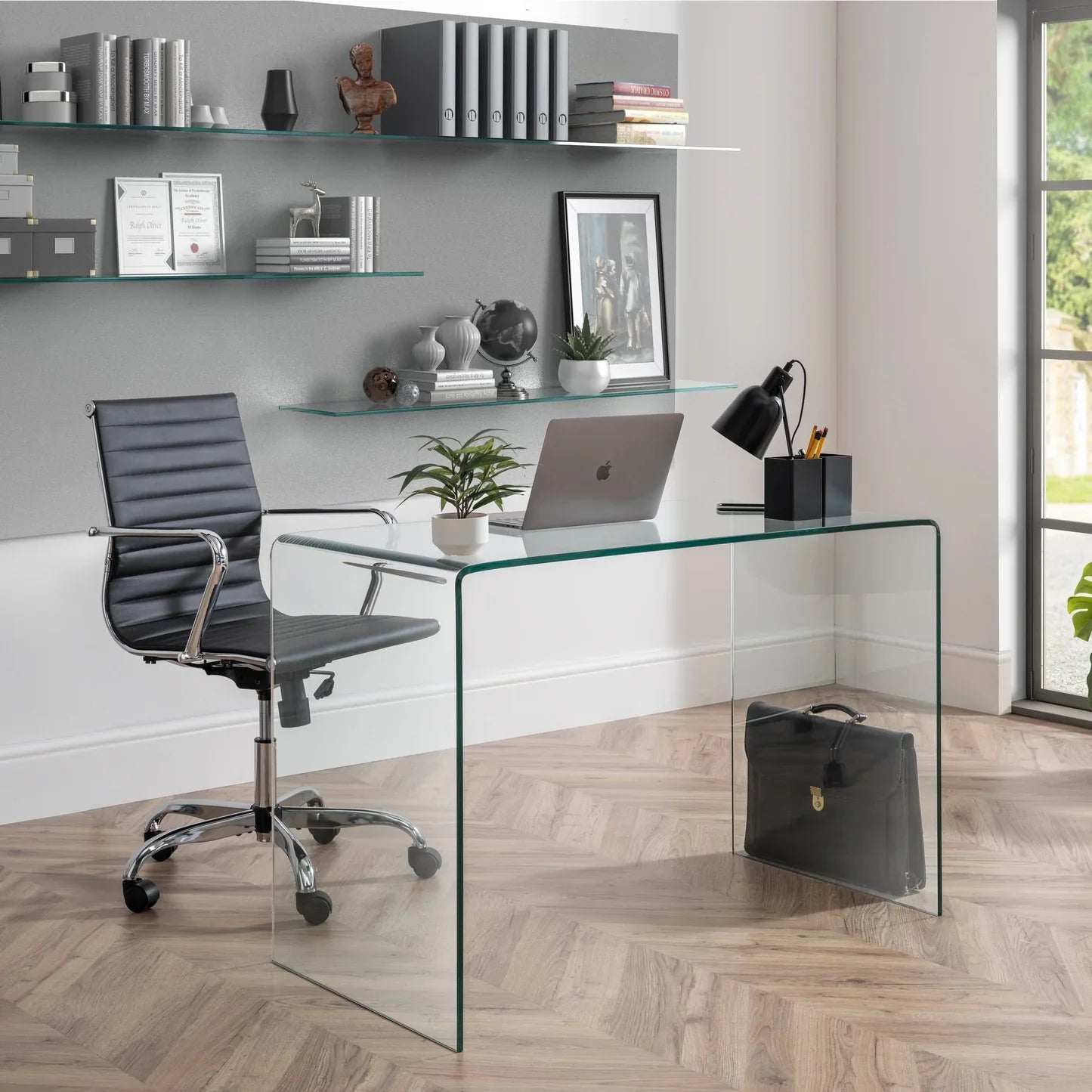 Amalfi Desk – Julian Bowen, view 2