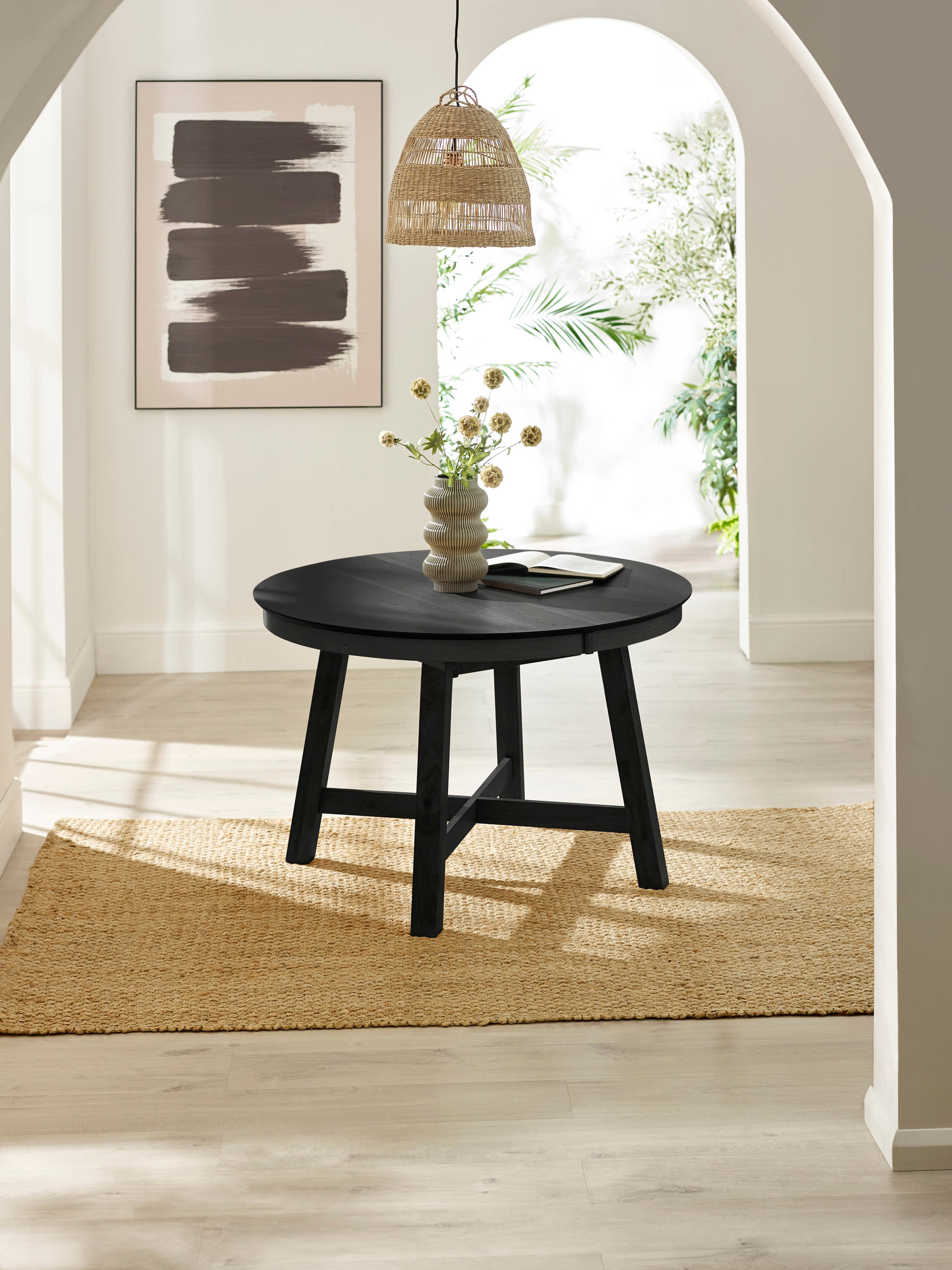 Annika Satin Black Oak Veneer 115-154cm Extending Round Dining Table – Black Oak Effect
