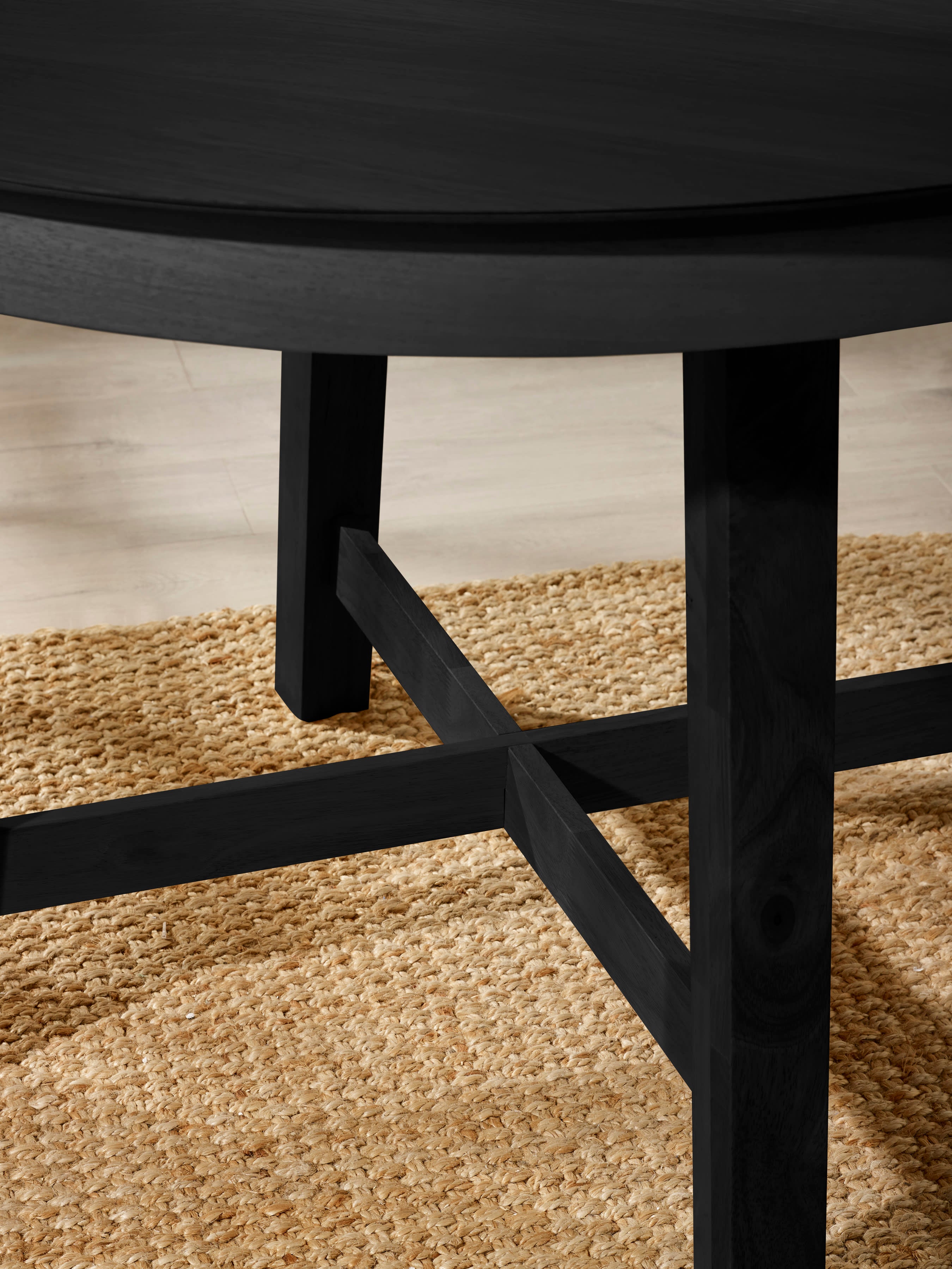 Annika Satin Black Oak Veneer 115-154cm Extending Round Dining Table – Black Oak Effect