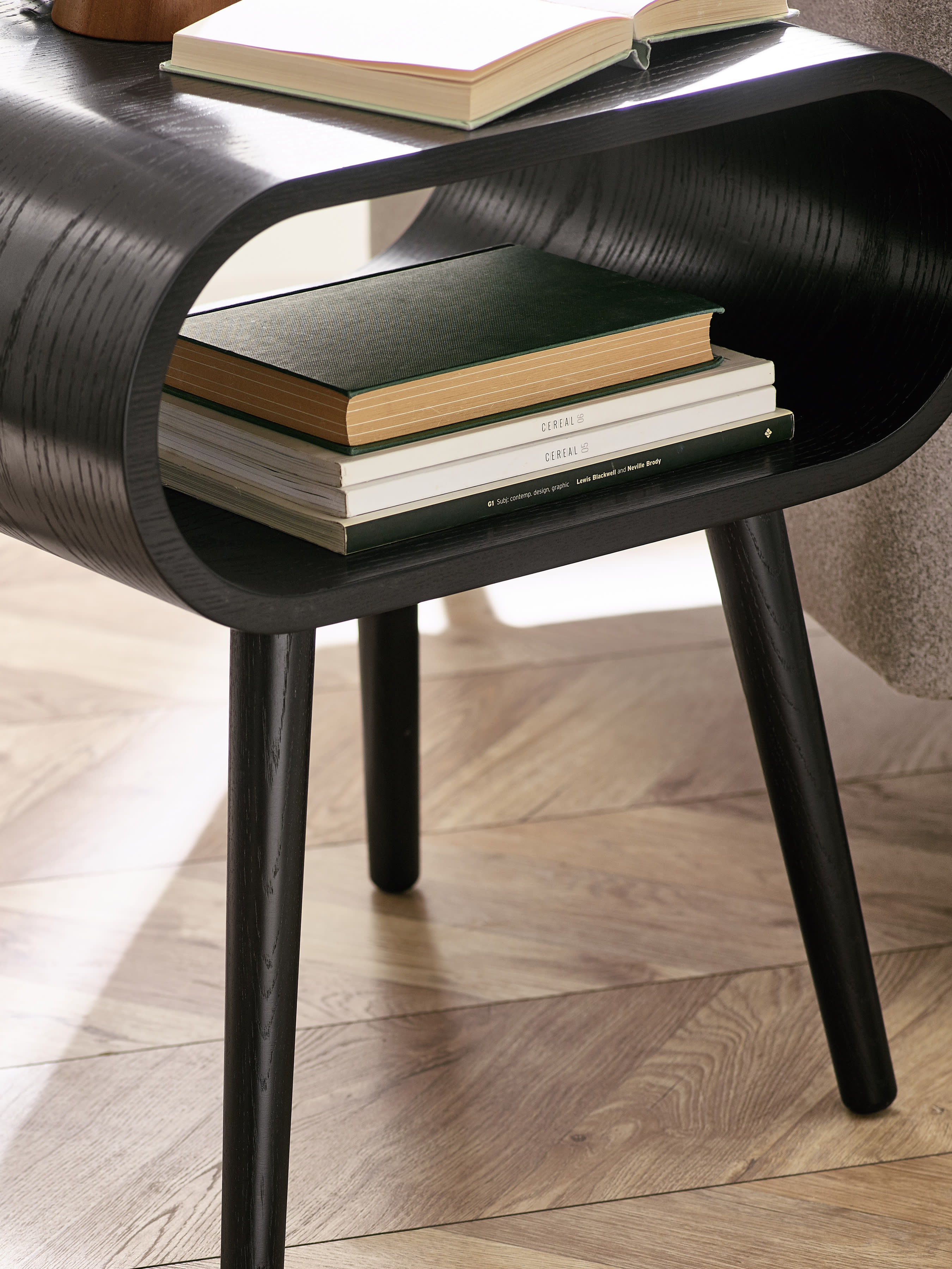 Apollo Black Ash 45cm Round Side Table – Black Ash Effect