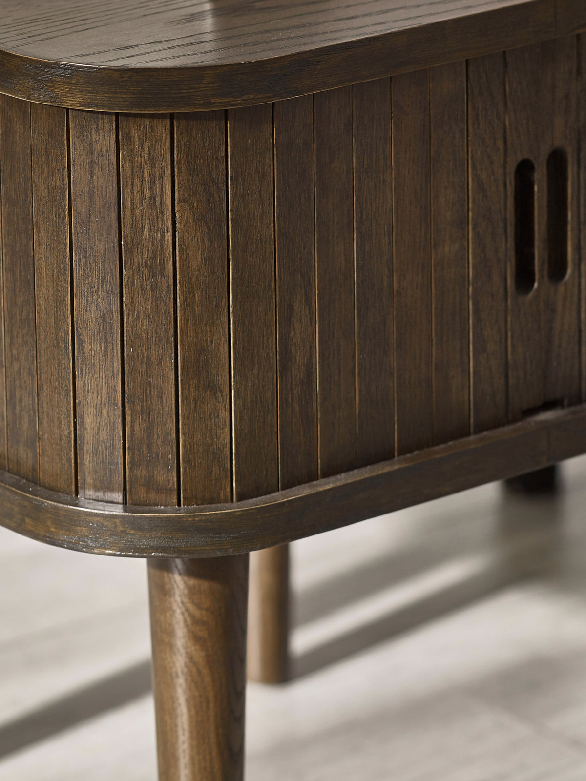Arya Side Table