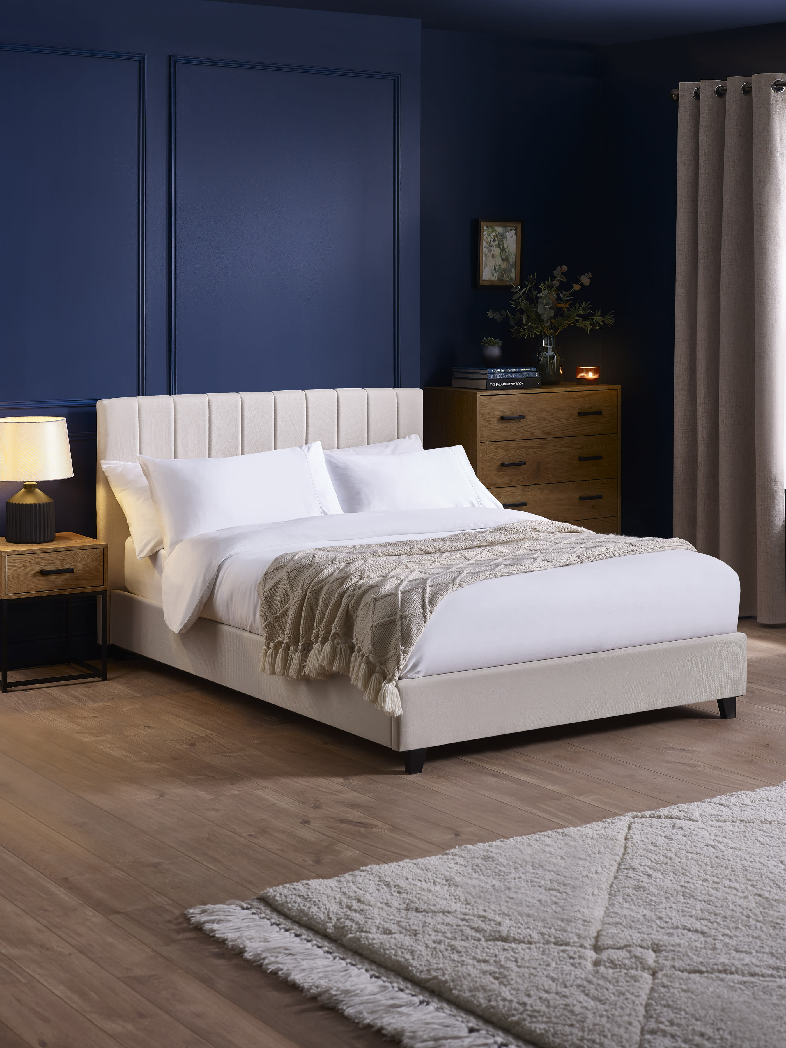 Aylen Oatmeal Faux Linen Upholstered Bed Frame – Oatmeal Linen