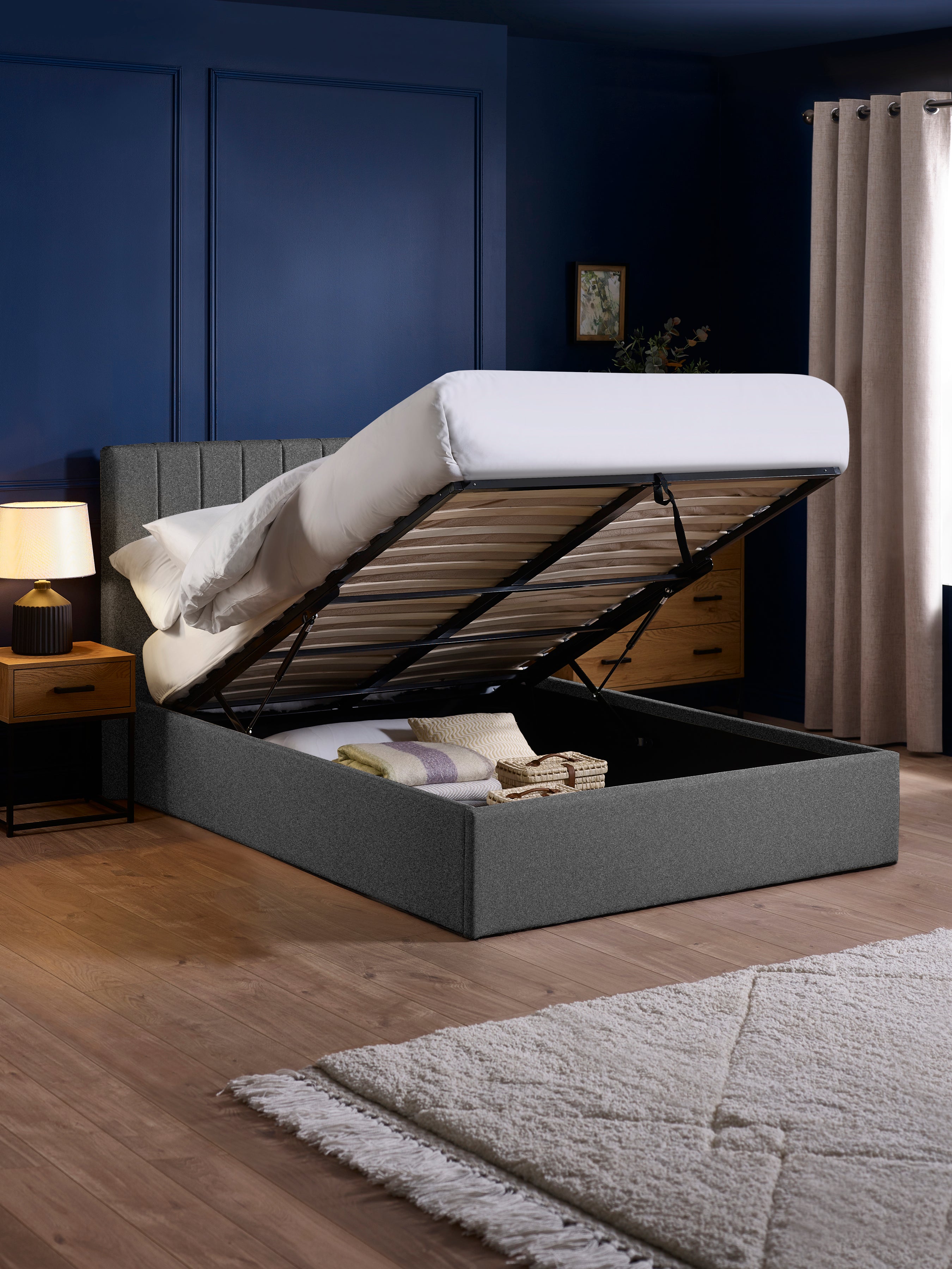 Aylen Dark Grey Faux Linen Upholstered Ottoman Storage Bed Frame – Dark Grey Linen