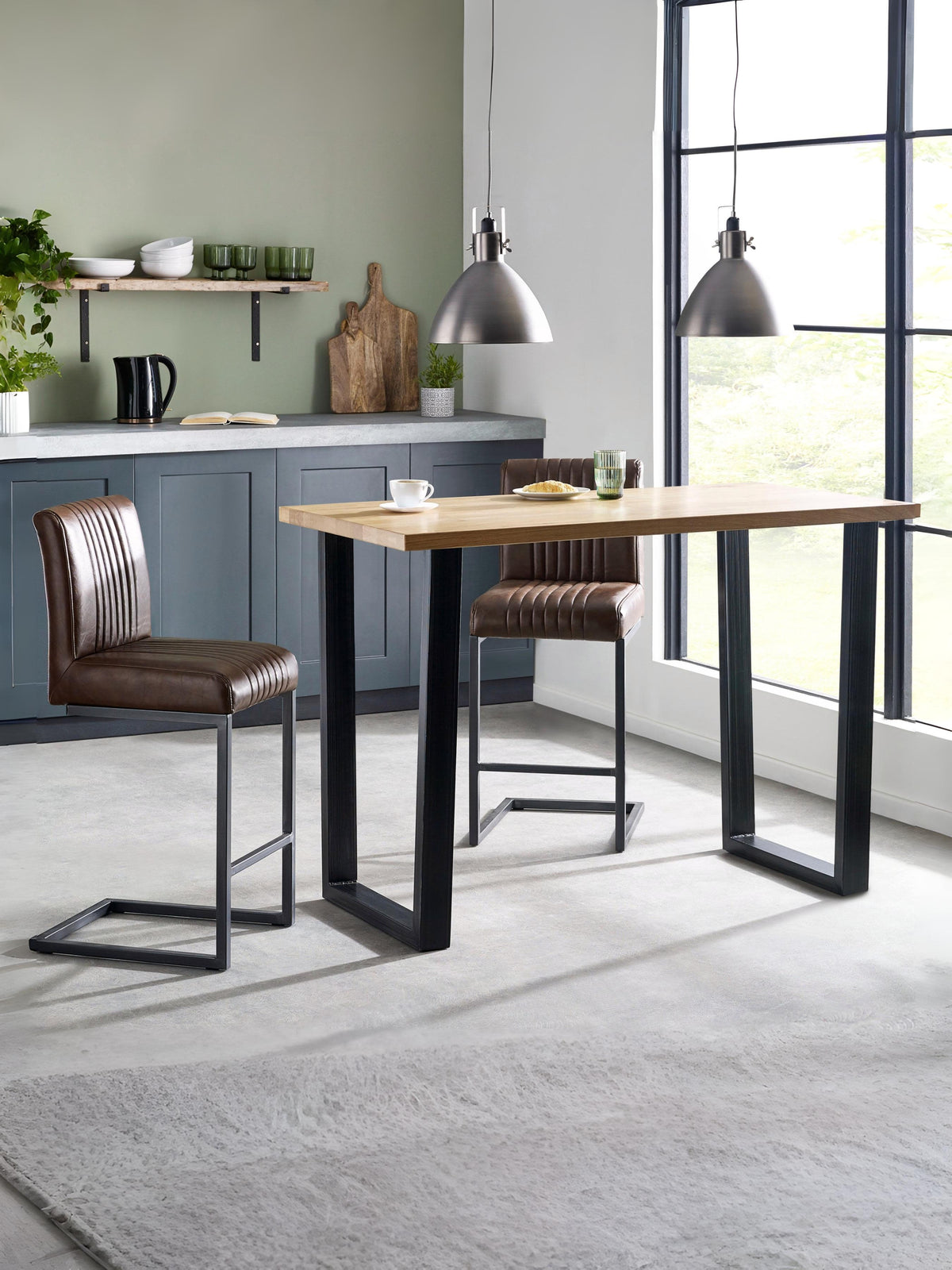 Brooklyn Bar Table Oak