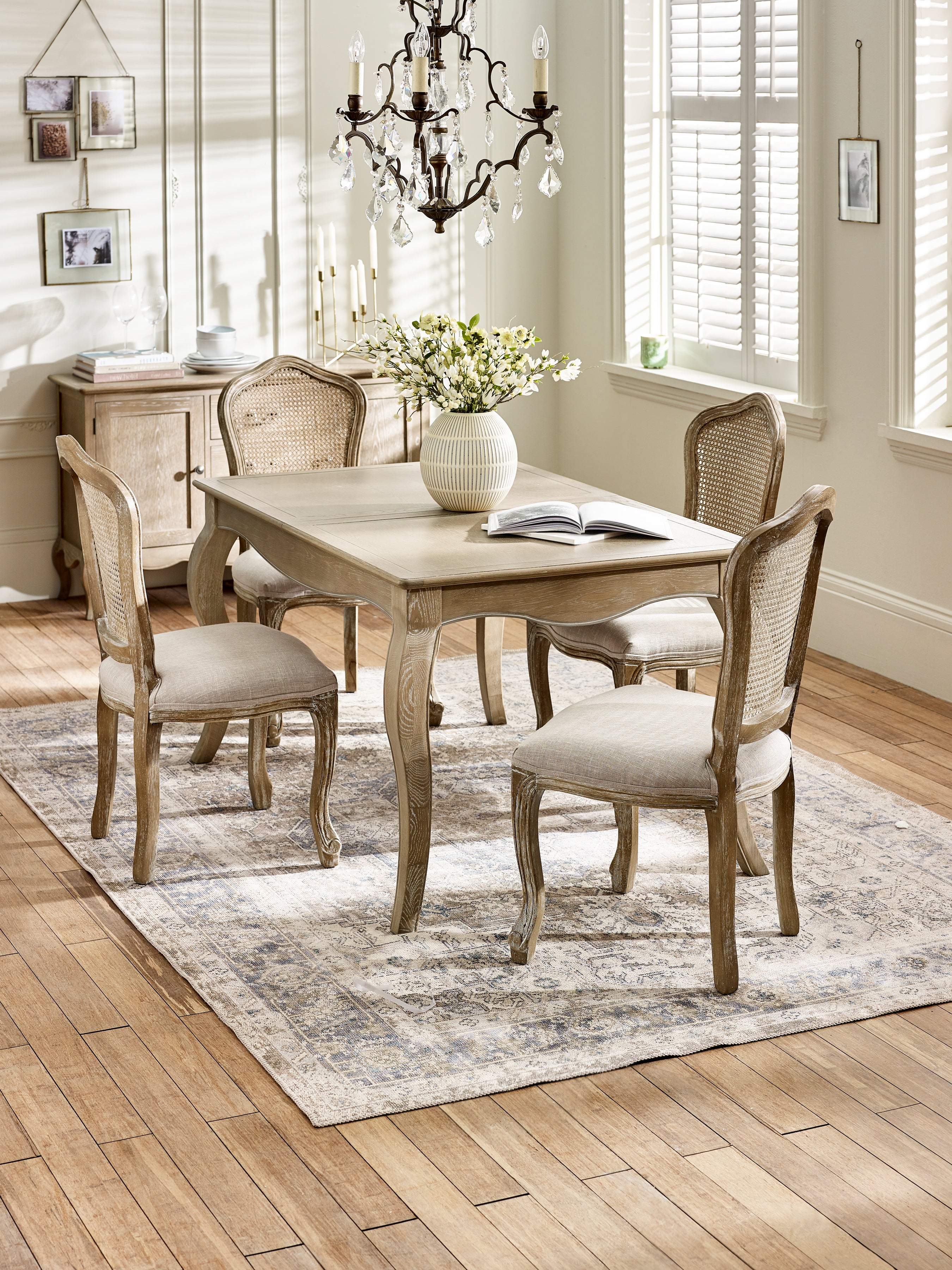 Camille French Style Rectangular 4-6 Seater Extending Dining Table – Limed Oak