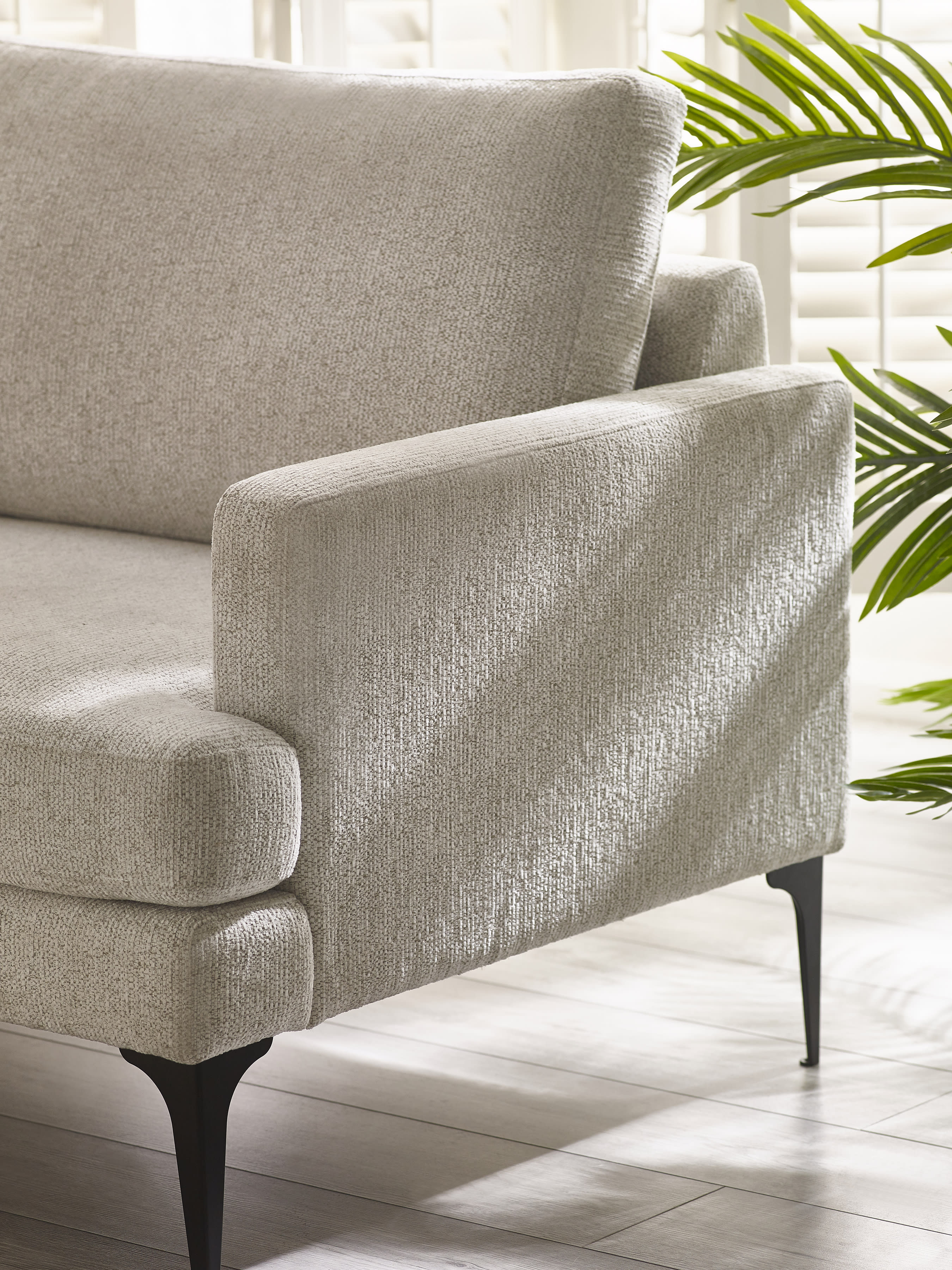 Carrera Oyster Cream Chenille 2 Seater Sofa – Oyster Chenille
