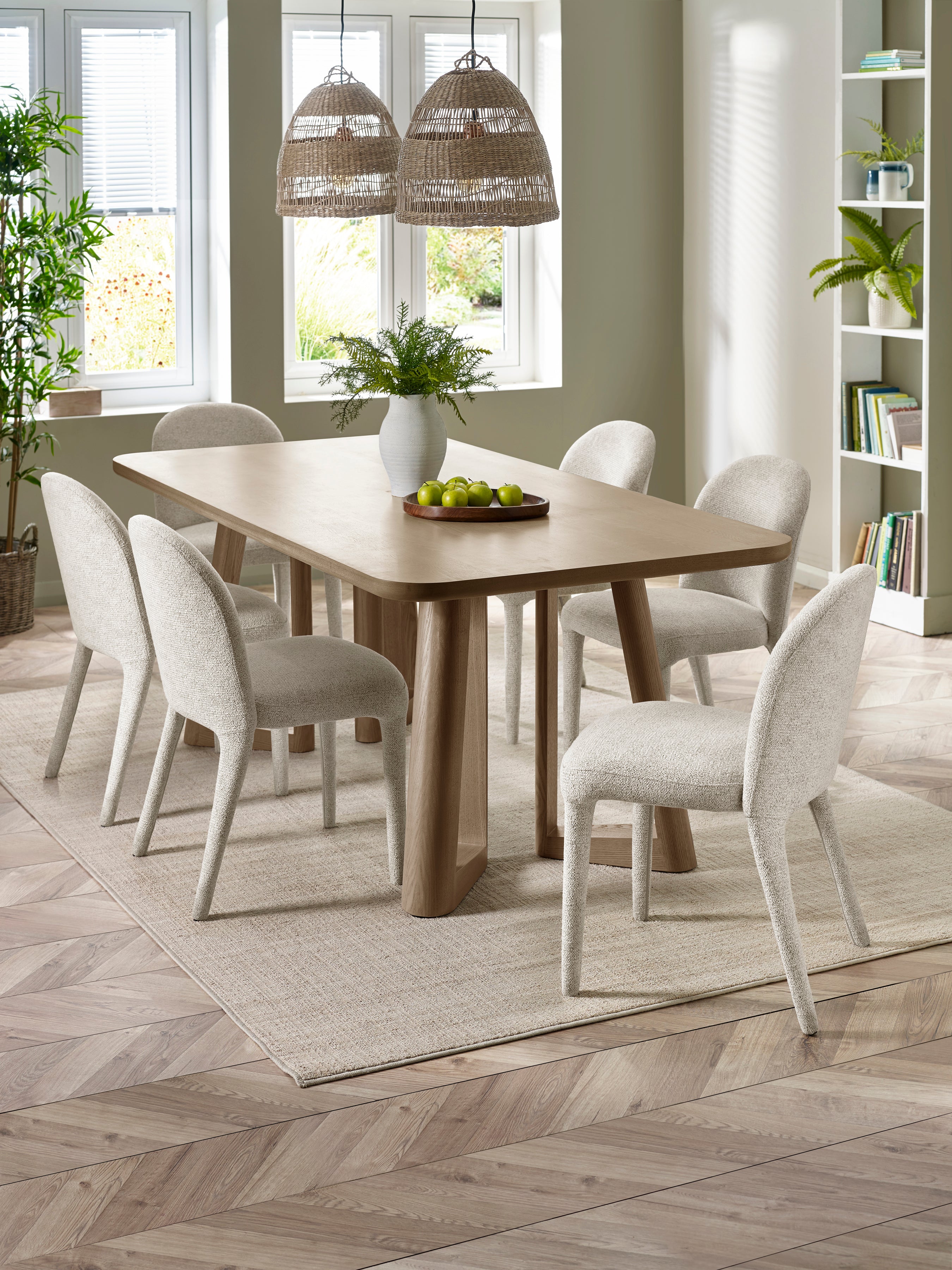 Caravelle Rectangular 4-6 Seater Dining Table – Smokey Oak Effect
