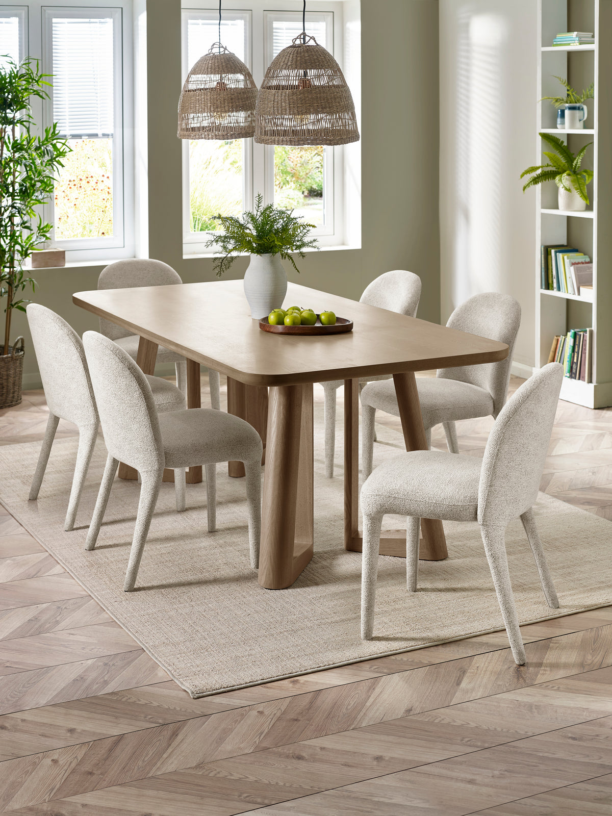 Caravelle Rectangular 4-6 Seater Dining Table – Smokey Oak Effect