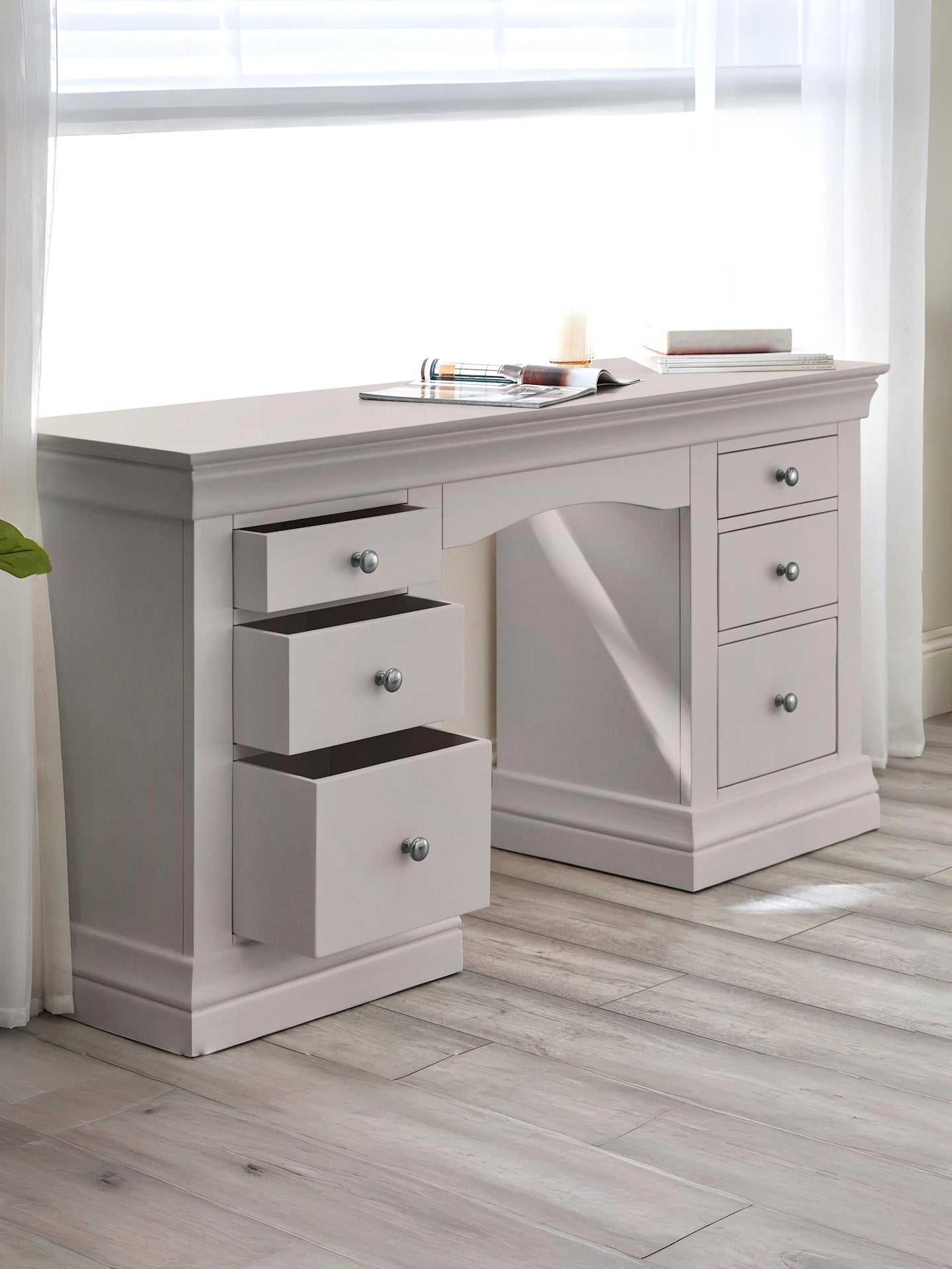 Clermont Dressing Table - Light Grey – Julian Bowen, view 4