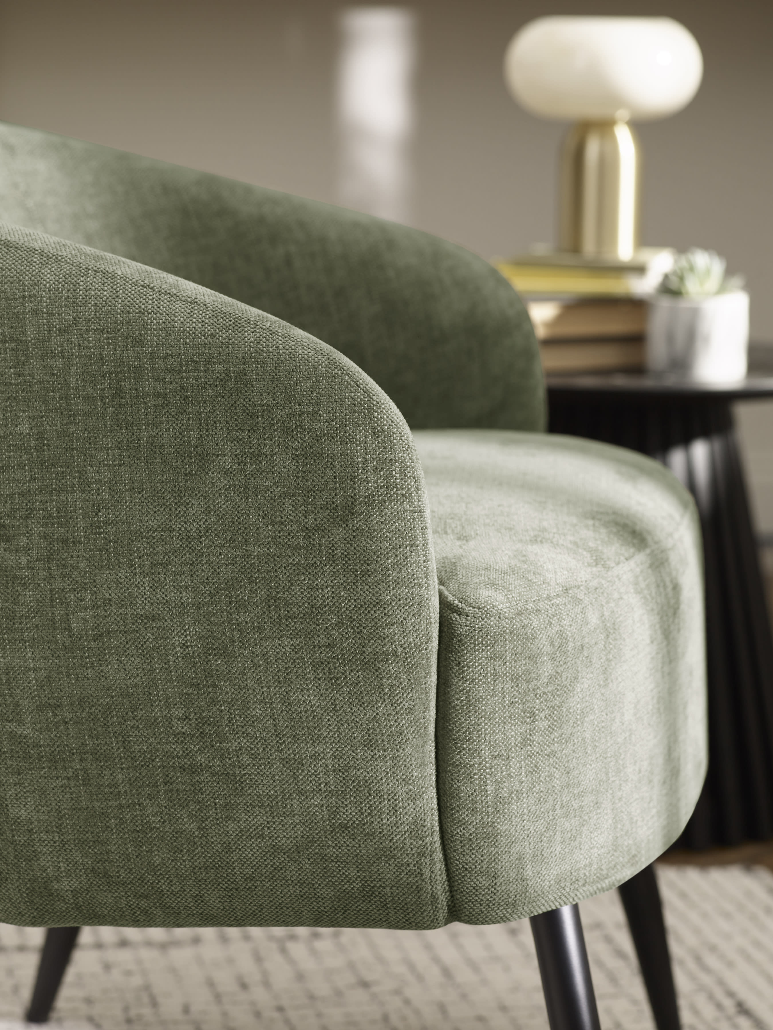 Dahlia Olive Green Linen Upholstered Accent Chair with Black Metal Legs – Olive Faux Linen