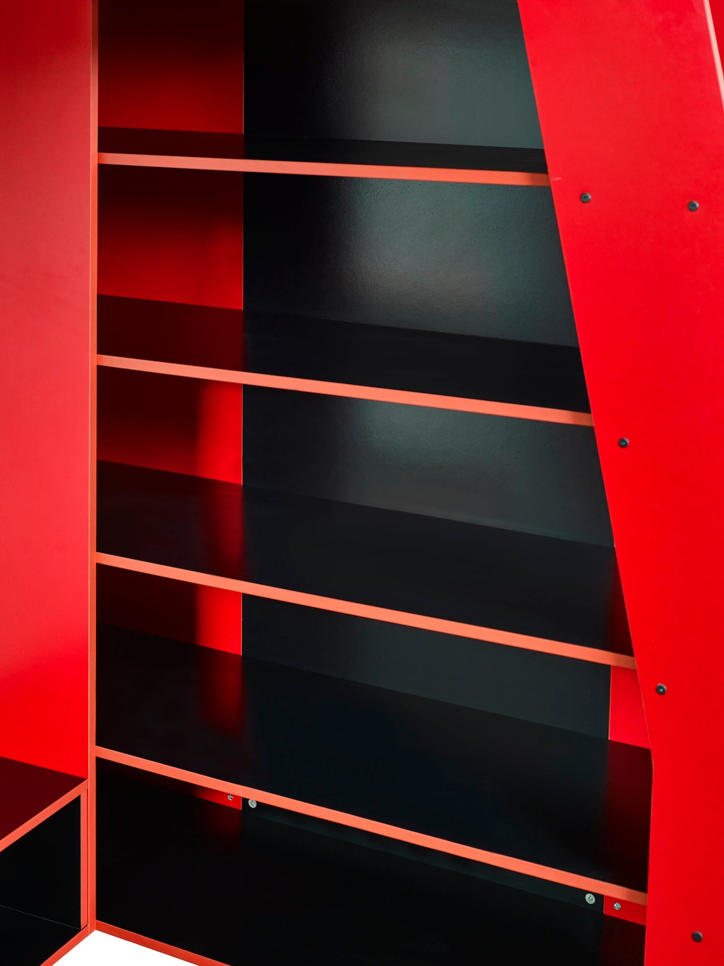 Eagle Single Gaming Highsleeper Bed - Black and Red – Julian Bowen, view 15