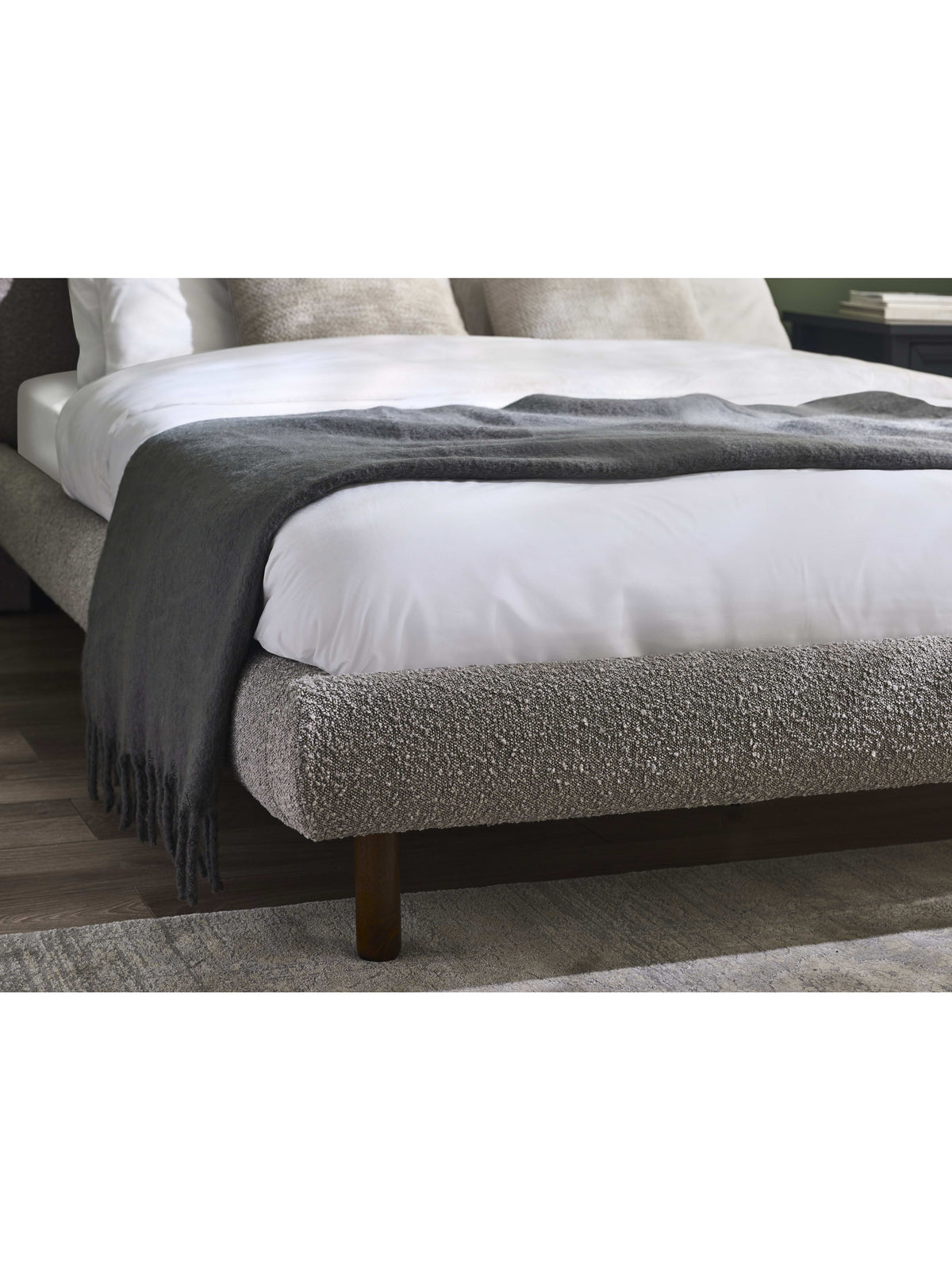 Hannah Boucle Bed - Grey