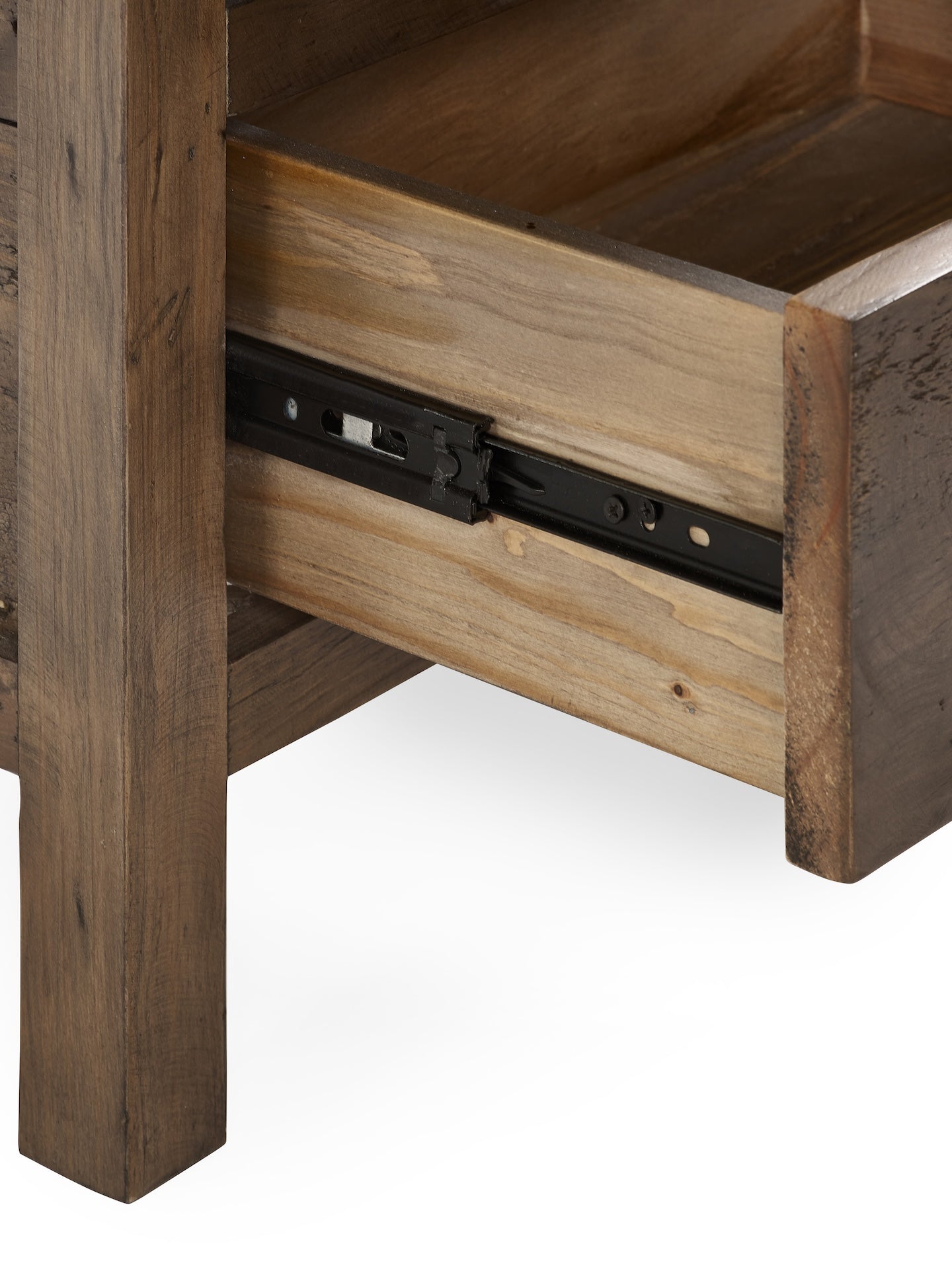 Heritage 3 Drawer Bedside – Julian Bowen, view 6