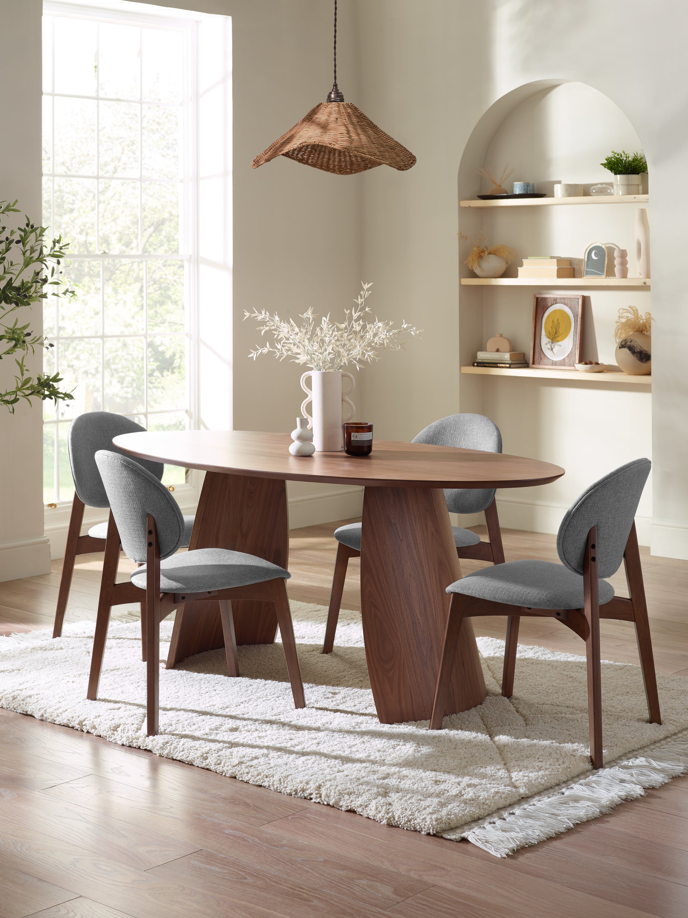 Julius Oval 4-6 Seater Dining Table – Walnut Effect