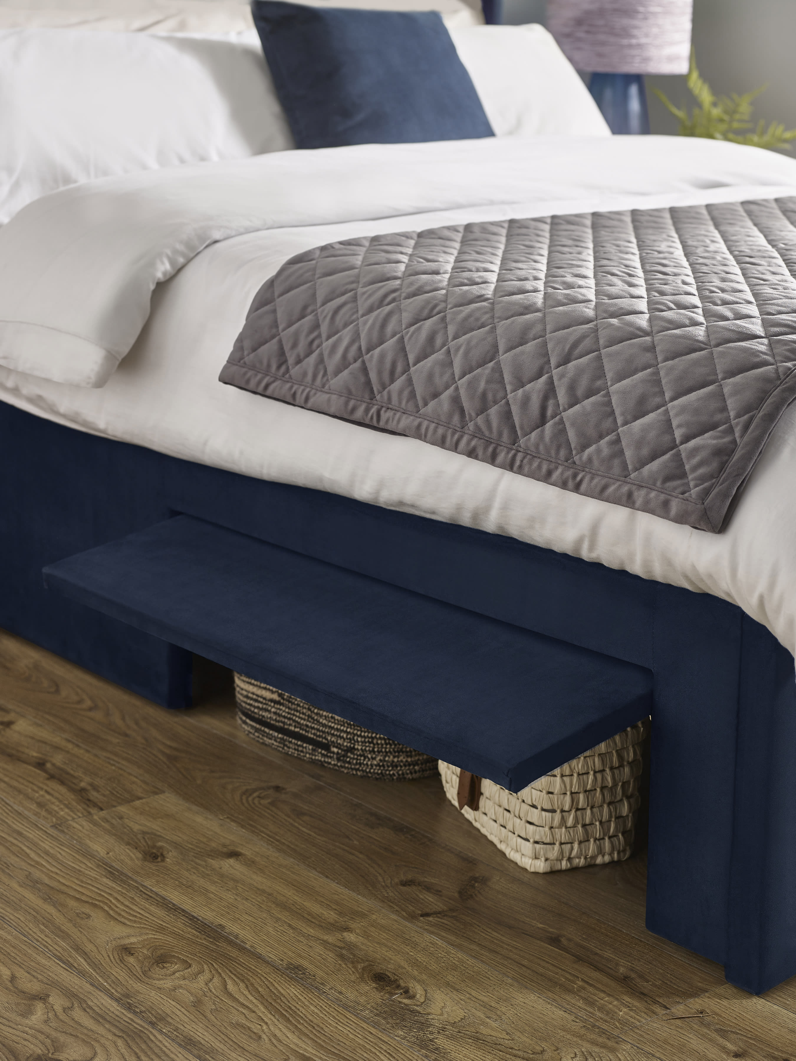 Leila Royal Blue Dual Storage Door Bed – Royal Blue Velvet