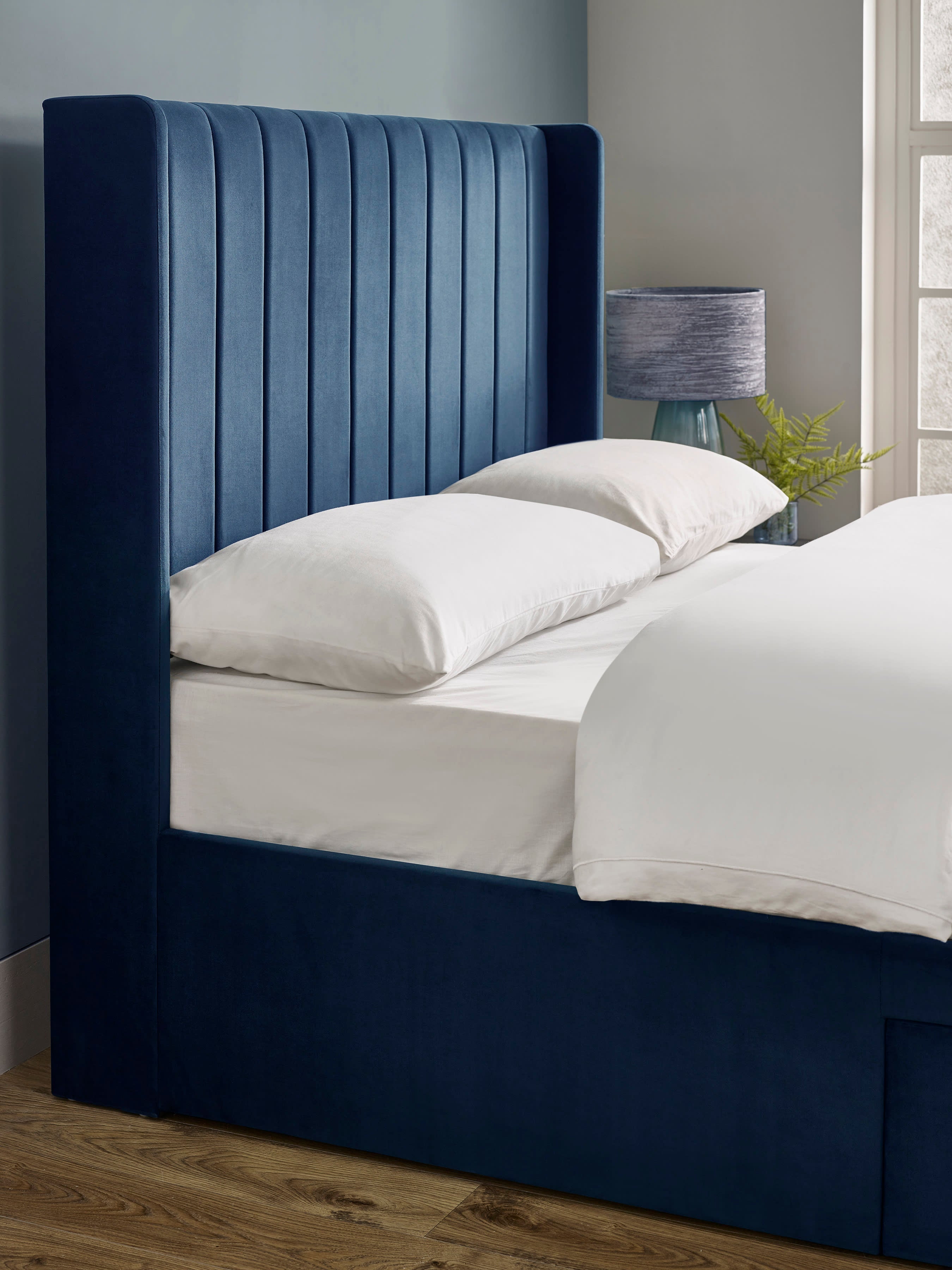 Leila Royal Blue Dual Storage Door Bed – Royal Blue Velvet