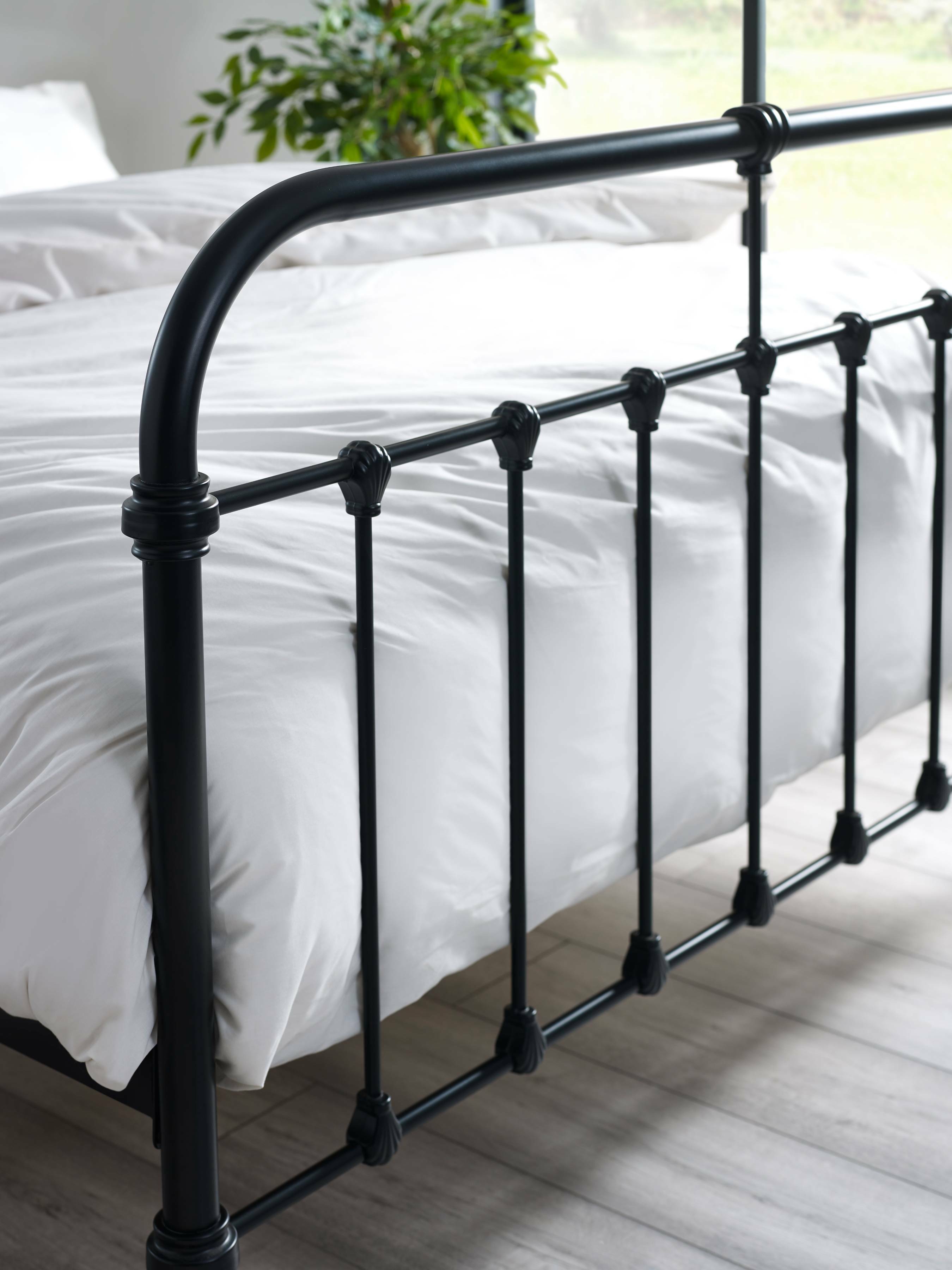 Logan Metal Bed – Julian Bowen, view 12