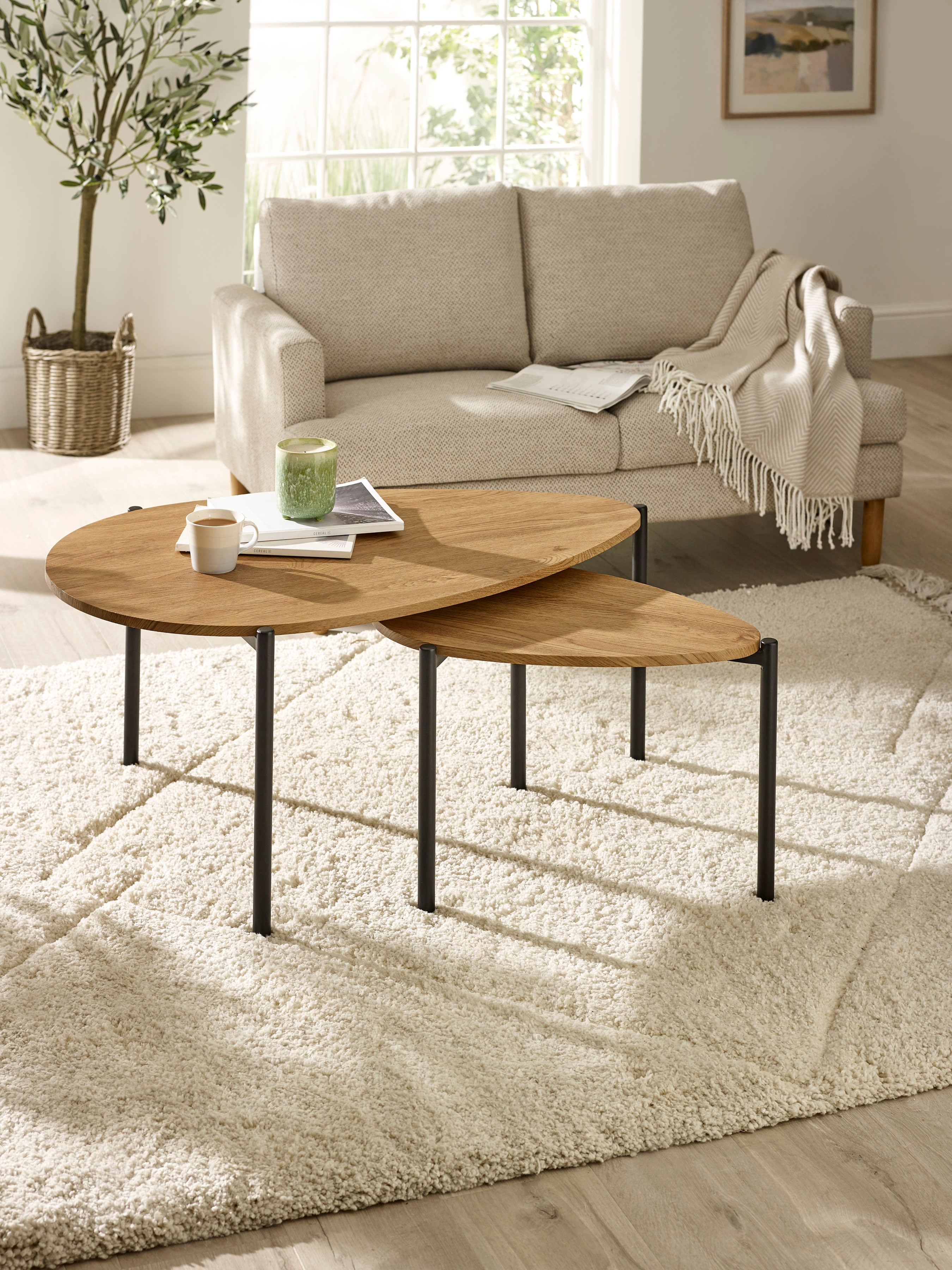 Lorette Oak Effect Teardrop Nest of 2 Coffee Tables