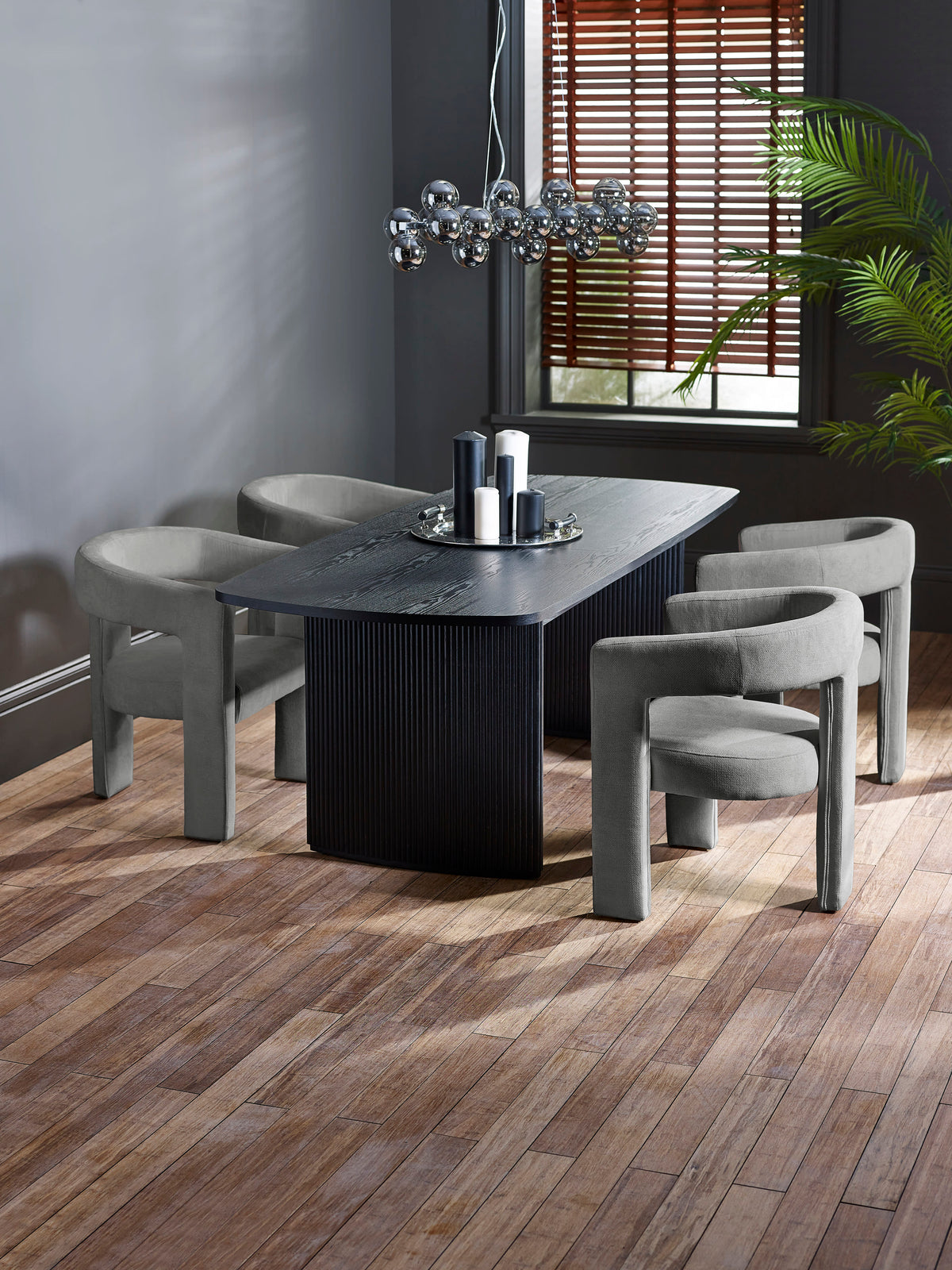 Louis Fluted Extending Dining Table - Black