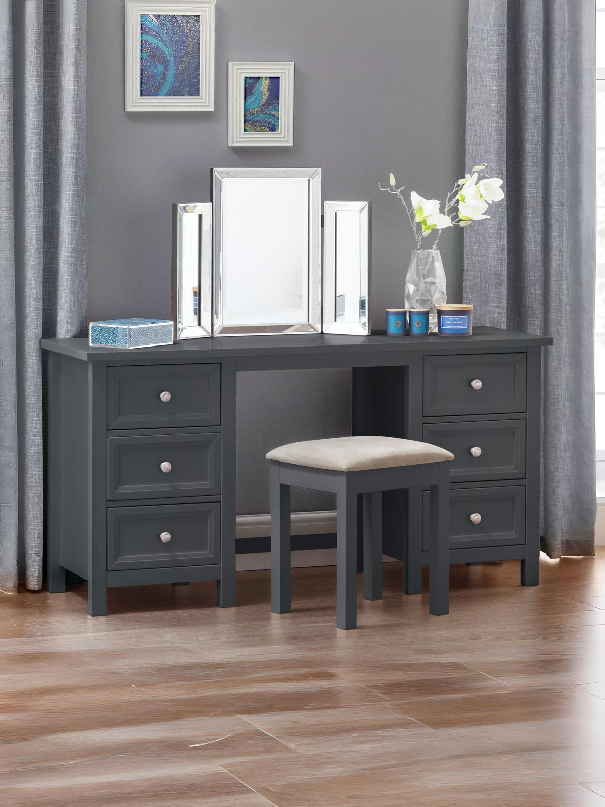 Maine Dressing Stool - Anthracite