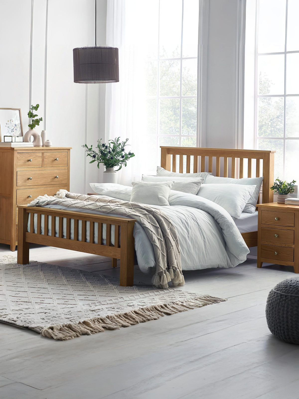 Mallory Oak Bed - High Footer