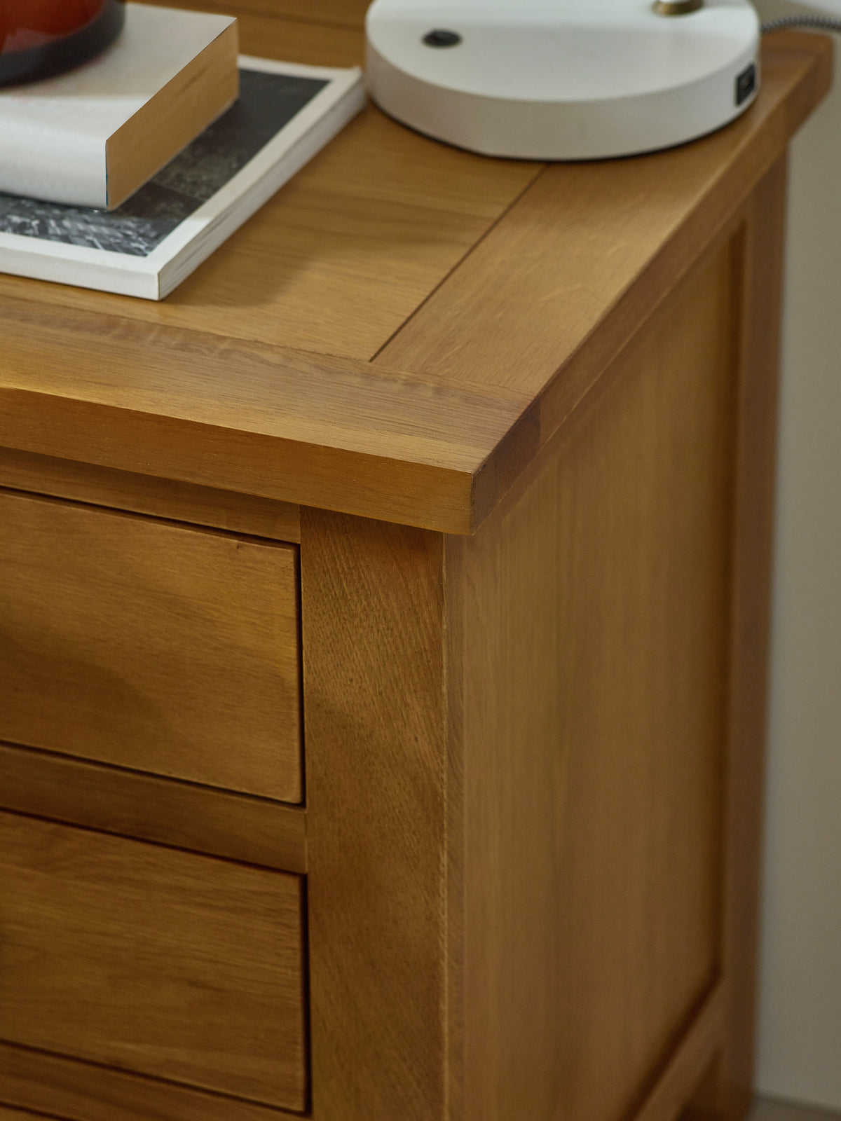 Marlborough 3 Drawer Bedside Ass