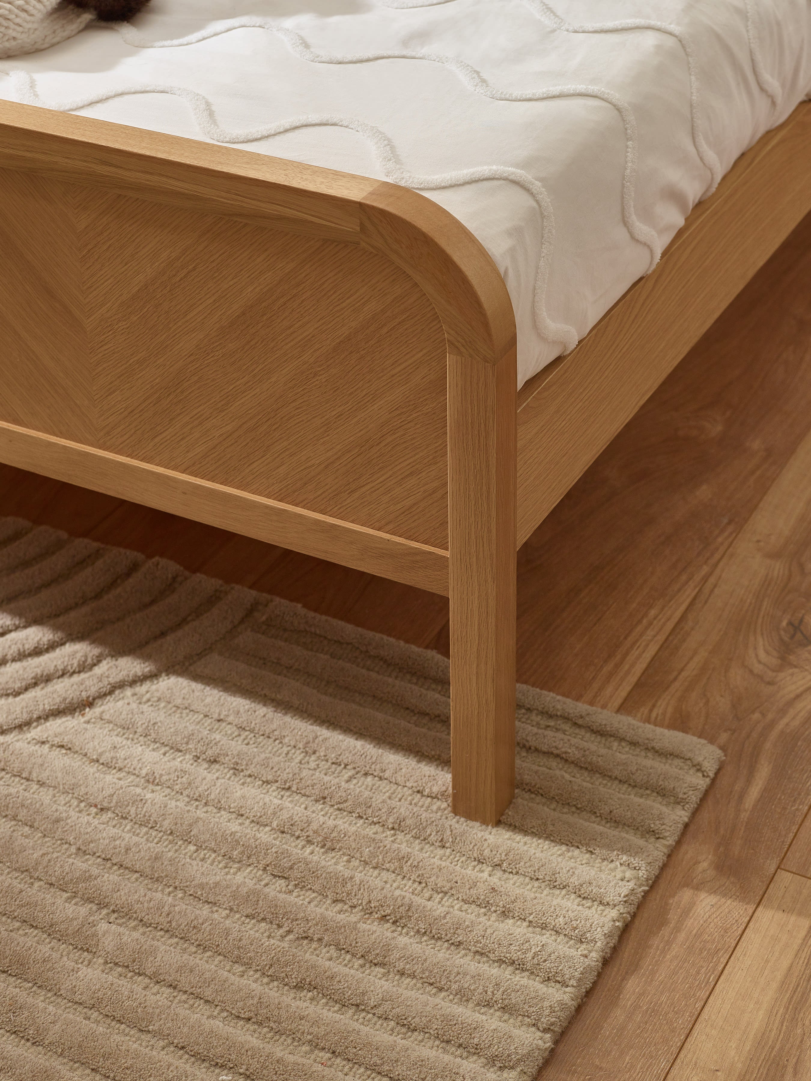 Milo Oak Effect Chevron Bed Frame – Light Oak