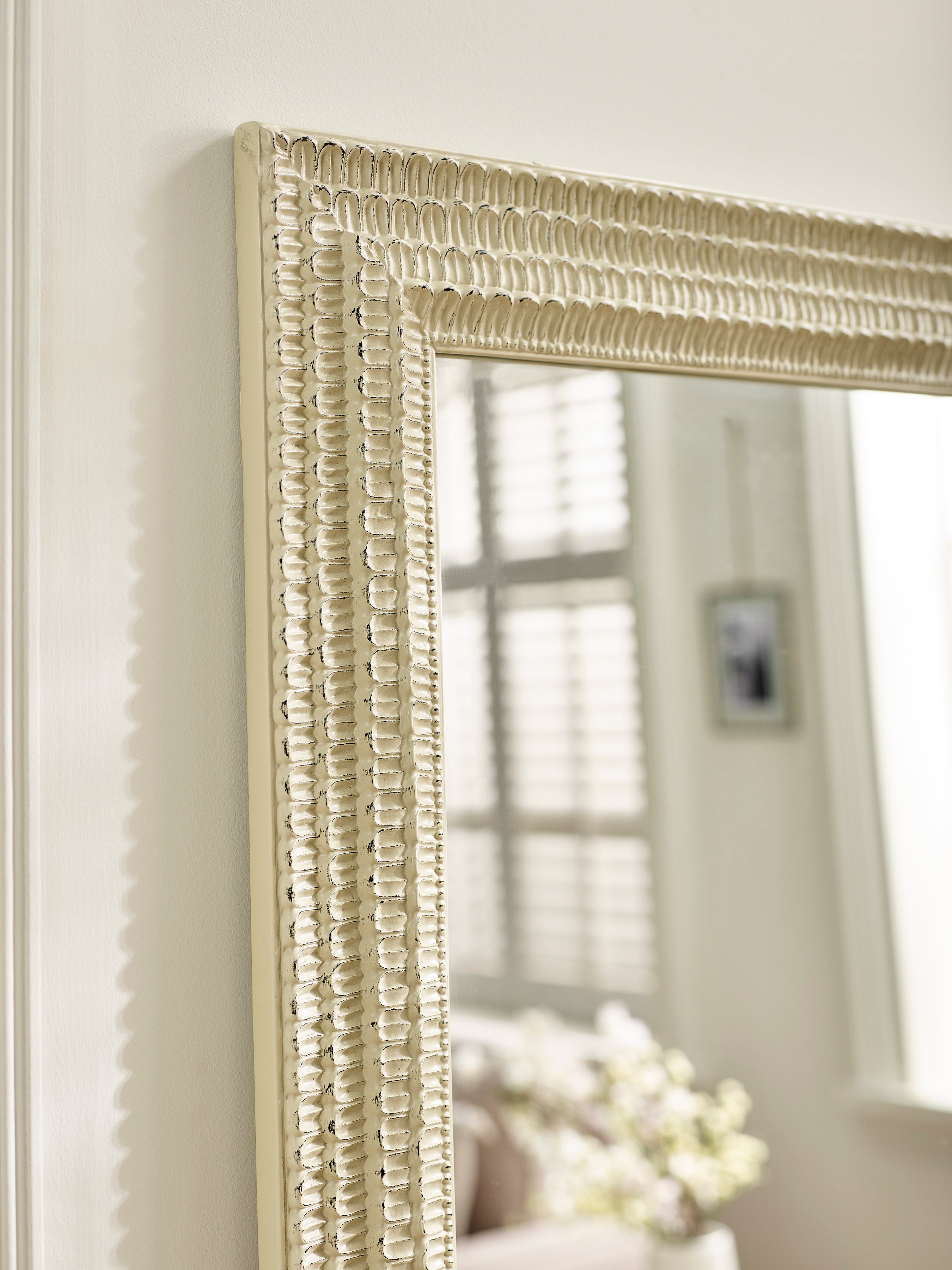 Alanis Rectangular Lean to Dress Mirror – White