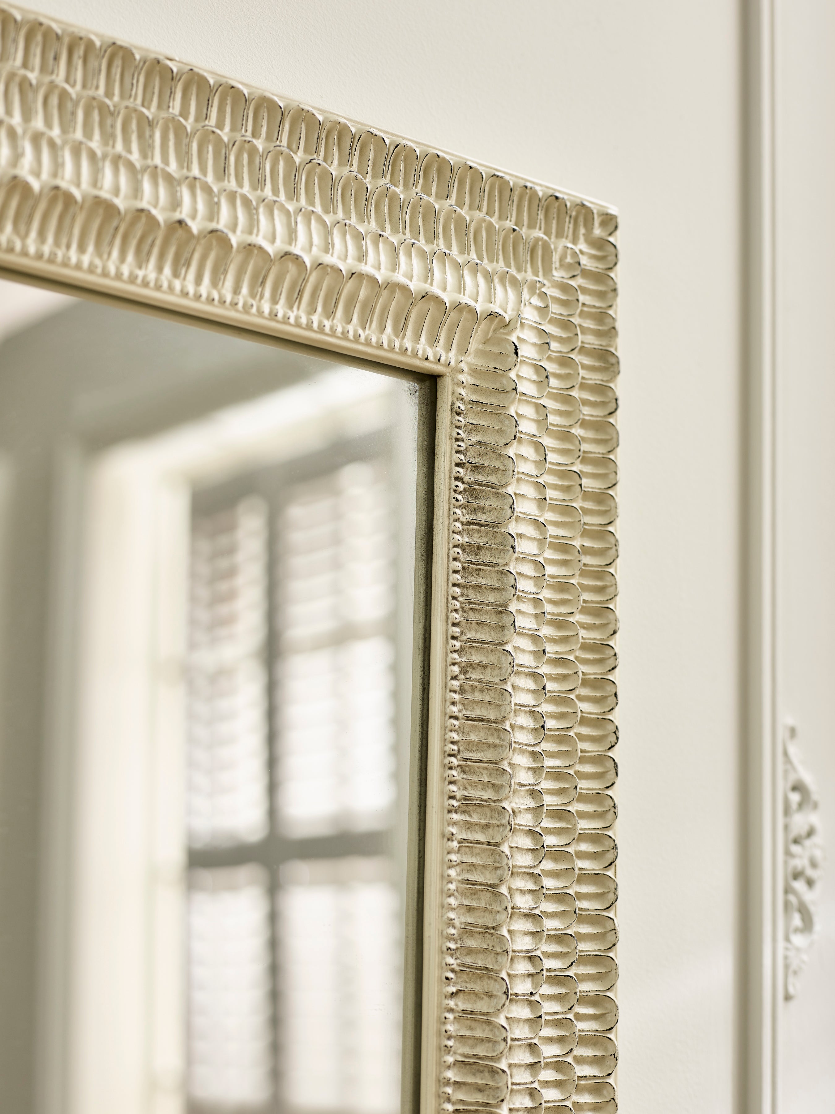 Alanis Rectangular Lean to Dress Mirror – White